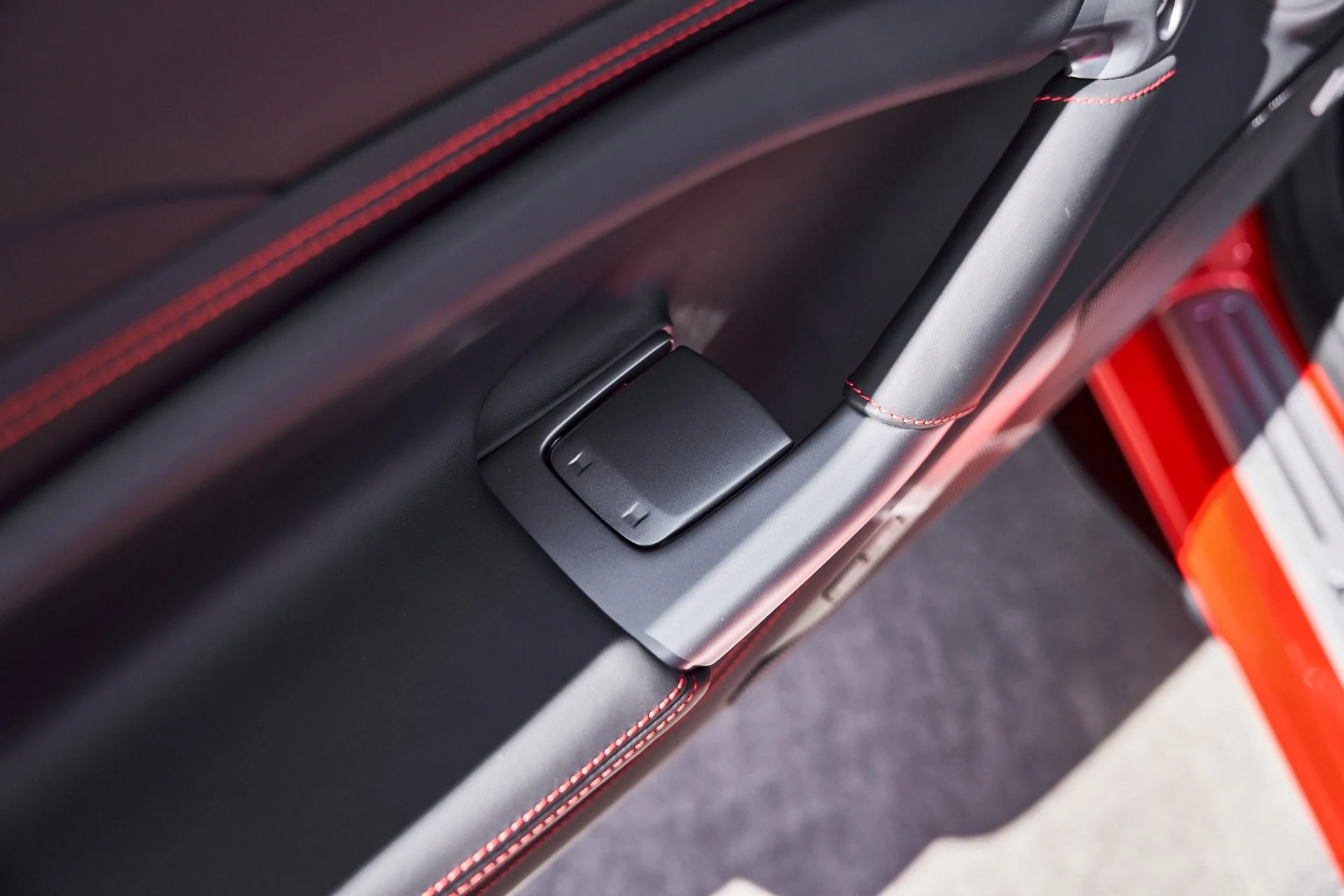 mph037_1493422831_Used_2022_Ferrari_F8_Spider_Base_1772506634_eced1584bb