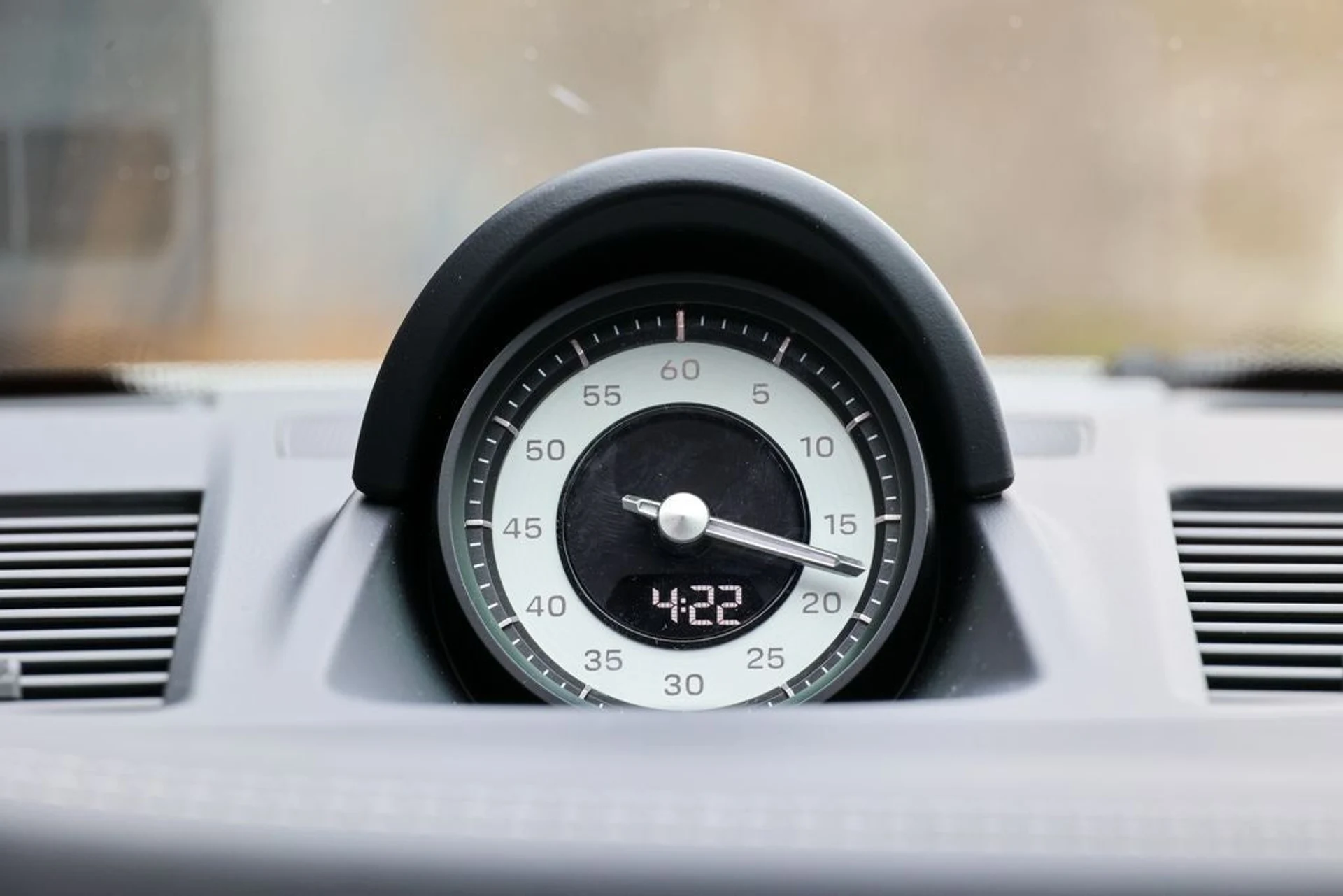 mph037_1494205475_38_b179af32b5