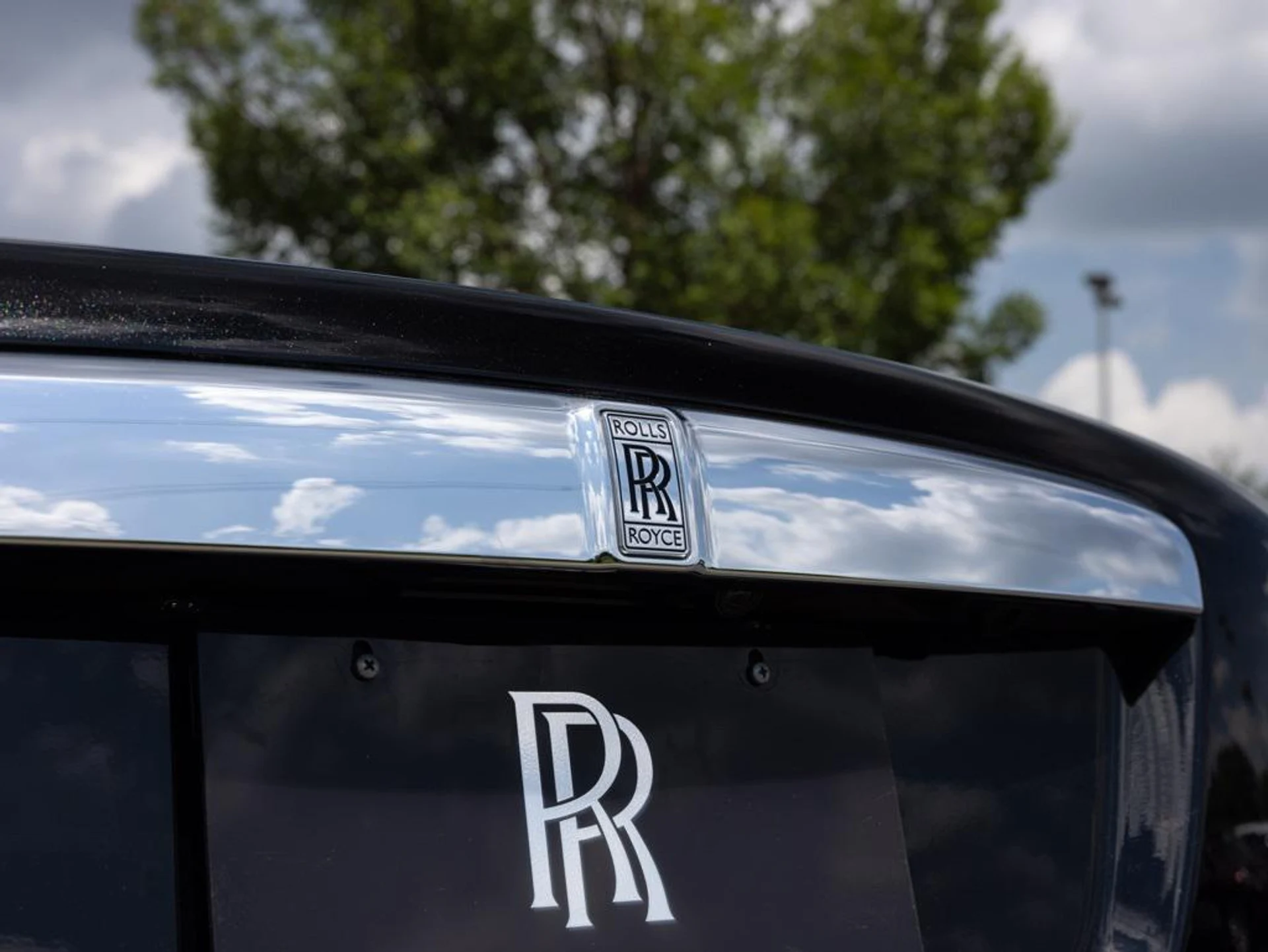 mph037_1501074575_444299830_6889fbf7012bbf217a0449a1_52e45ad3b5