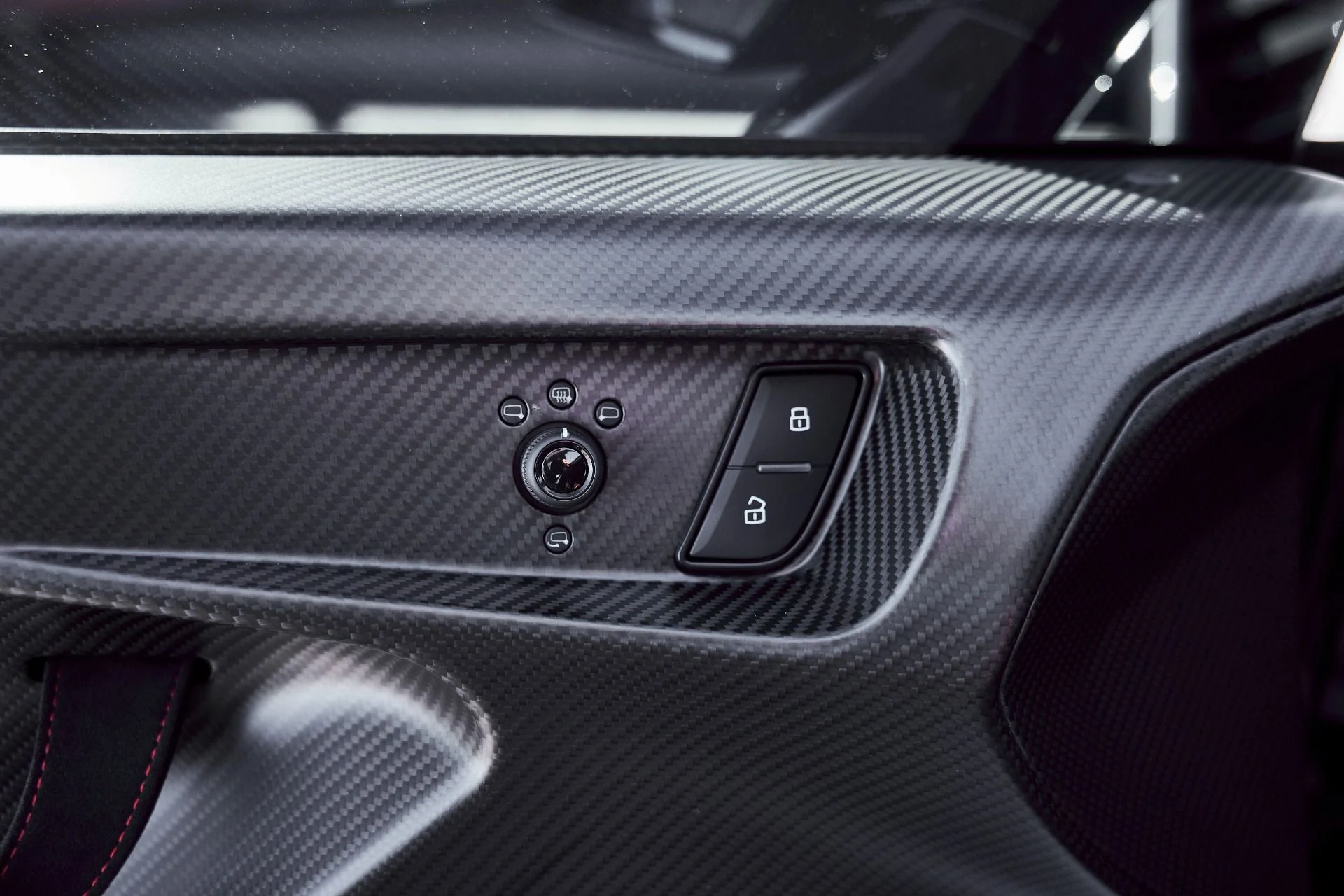 mph037_1502483574_Used_2023_Lamborghini_Huracan_STO_Base_1771381297_82be6a3b87