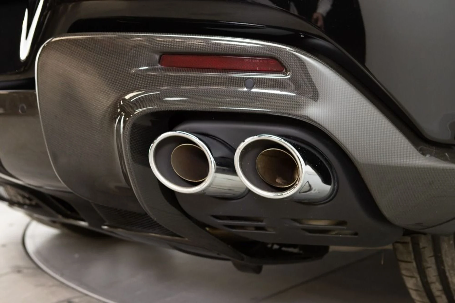 mph037_1524475080_Used_2025_Ferrari_Purosangue_0744df9f50