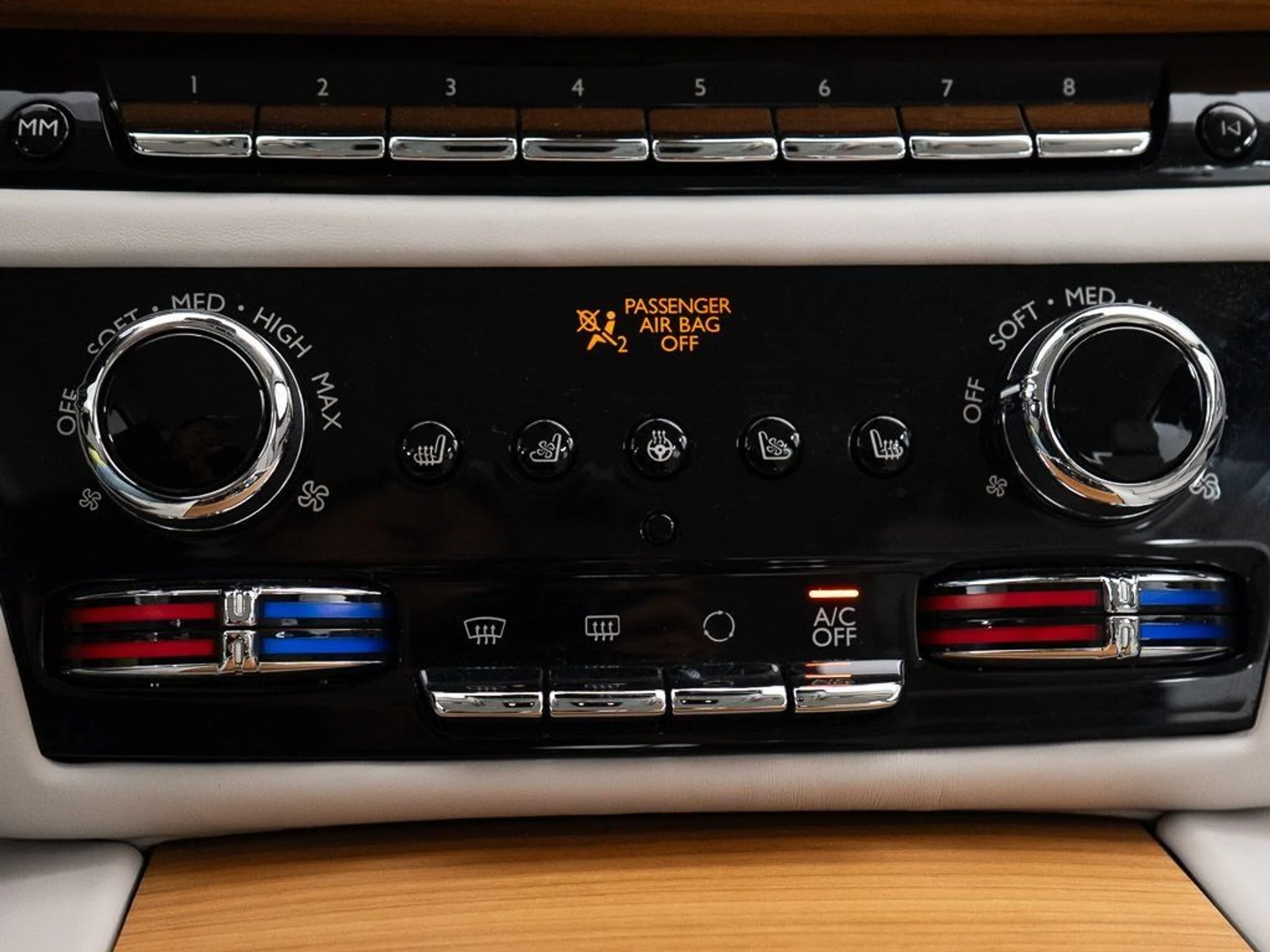 mph037_154118363_3139cee538910b9881a6302161ebb5e7_a89abcc0e3