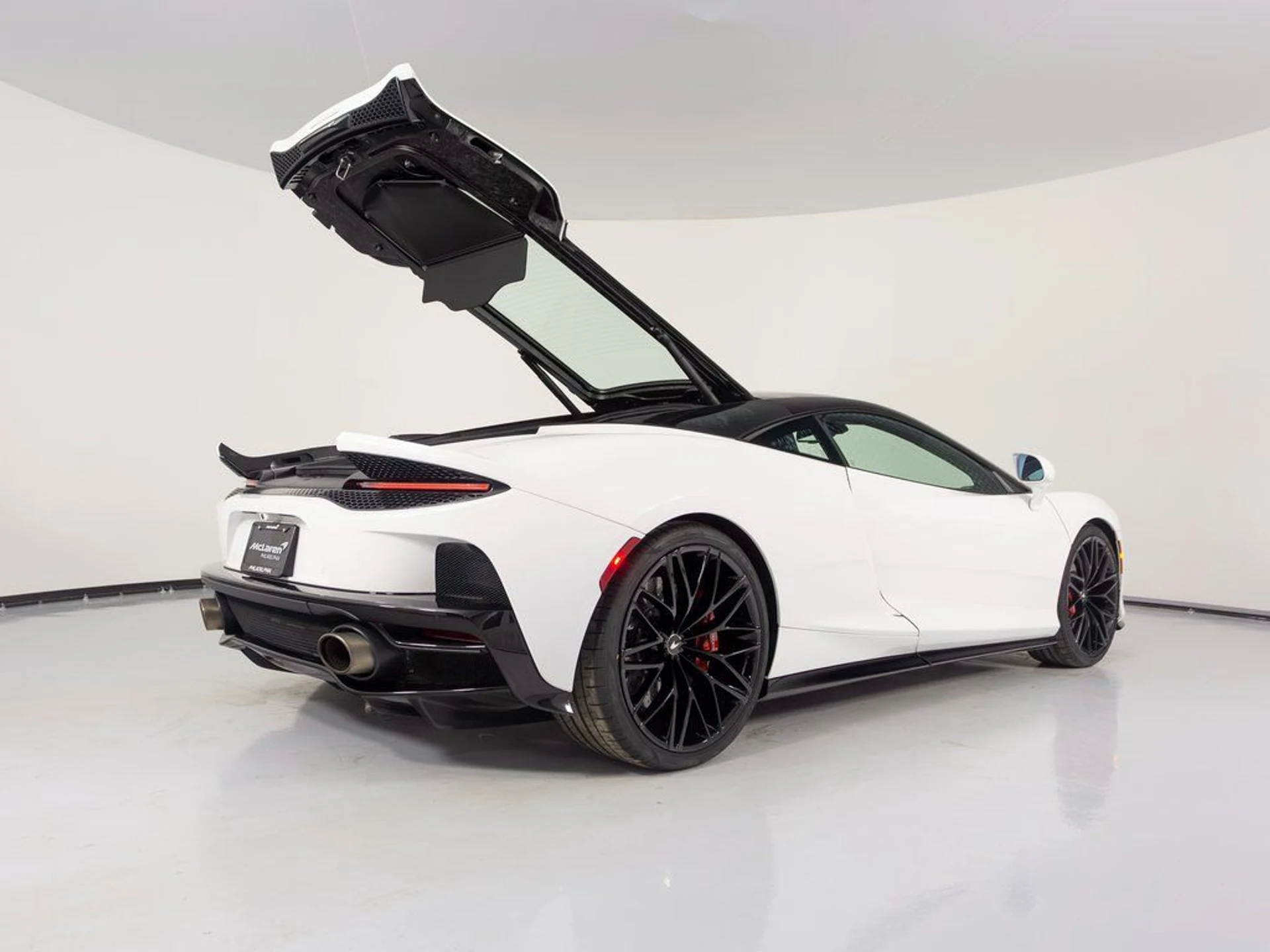 mph037_1541888387_ebac1a2ff9e42614a17f0d1dc4676117x_3781f094a9