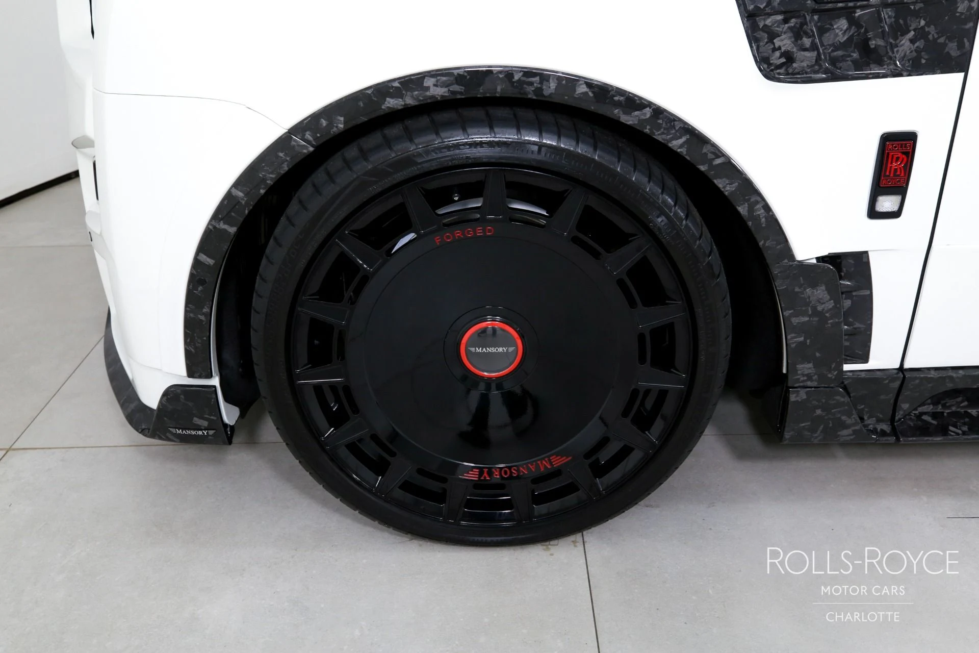 mph037_1548609606_Used_2026_Rolls_Royce_Cullinan_1789146466_477b413112