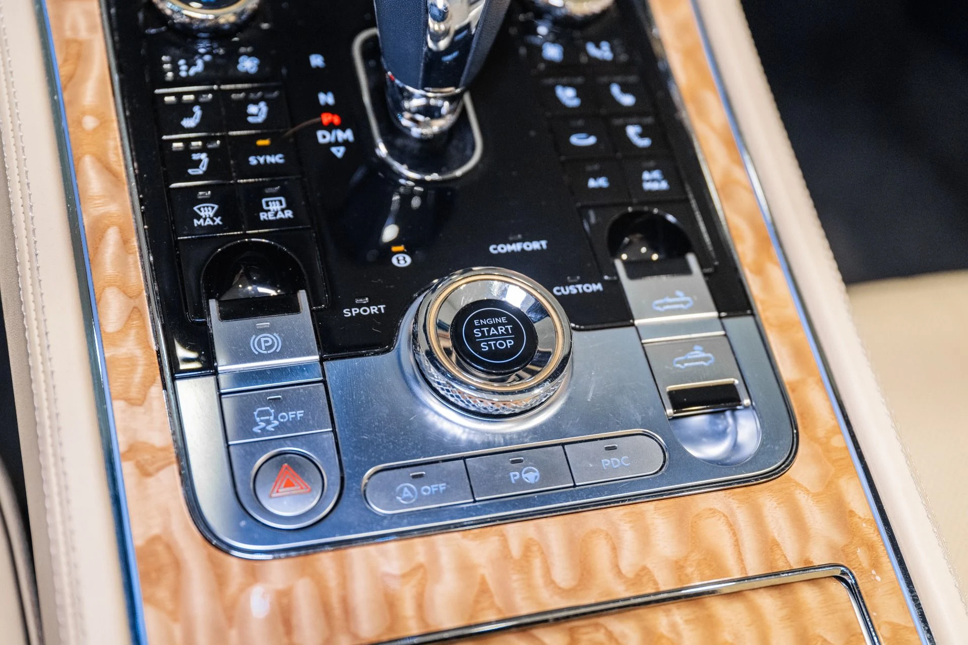 mph037_1552458386_Used_2023_Bentley_Continental_GTC_V8_1772126417_0a205c4808