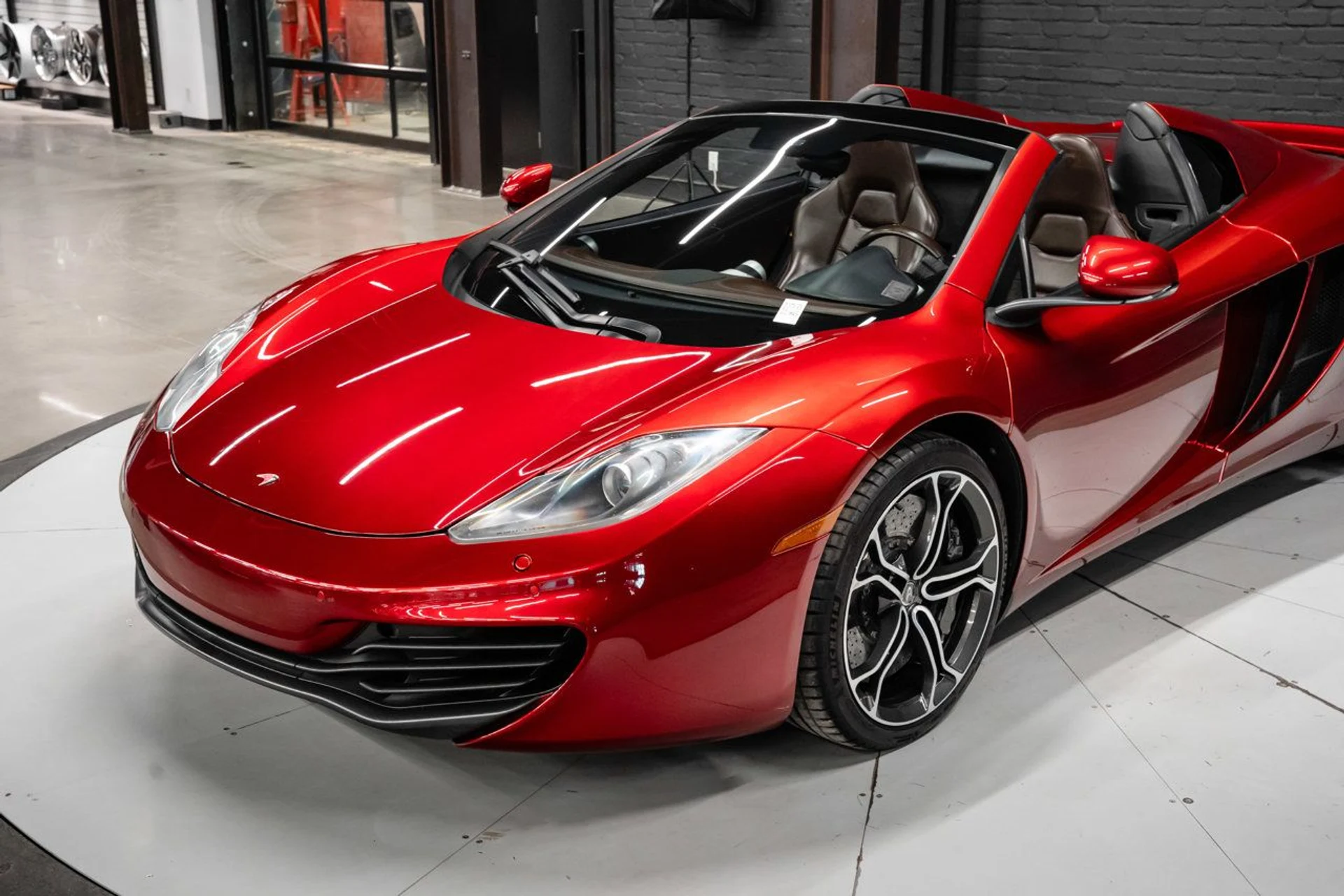 mph037_1552698343_mclaren_mp4_12c_2014_35673bc0d4