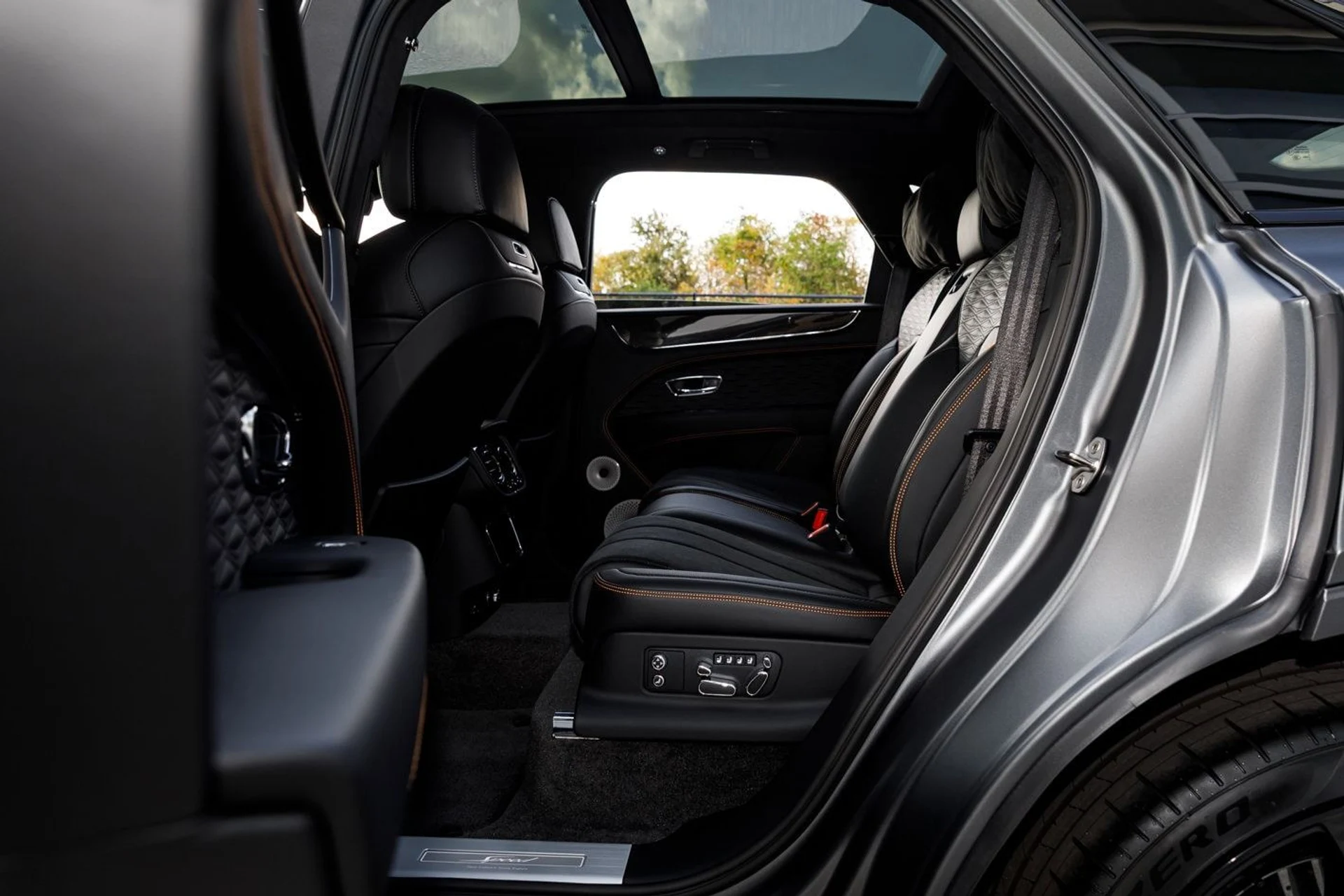 mph037_1564034150_fef55140cae28ad4bf53f200f3539f22x_6a79bcd029