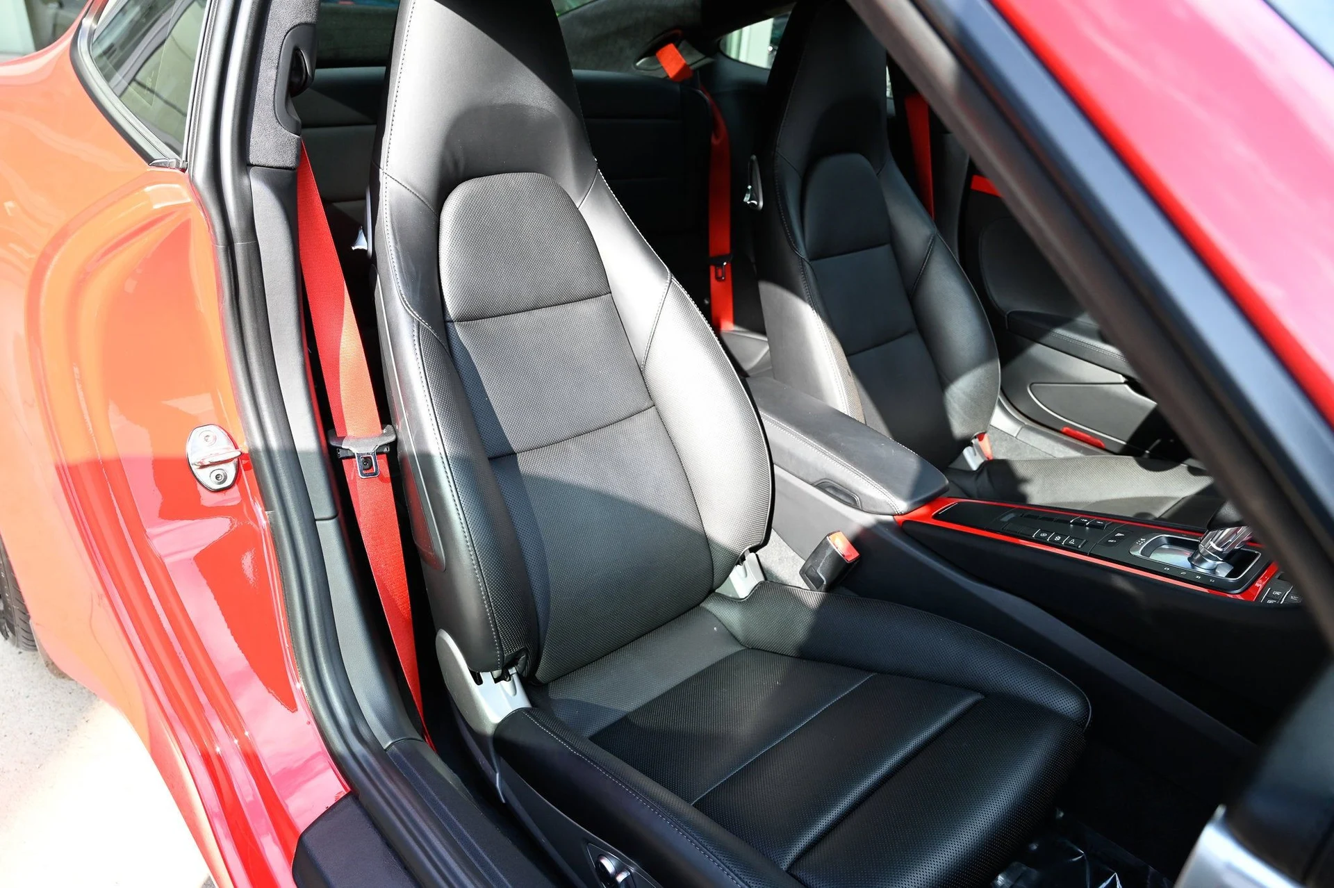 mph037_1570425931_0ddcd04debae48ba894585fb173475ab_f3ffa38d73