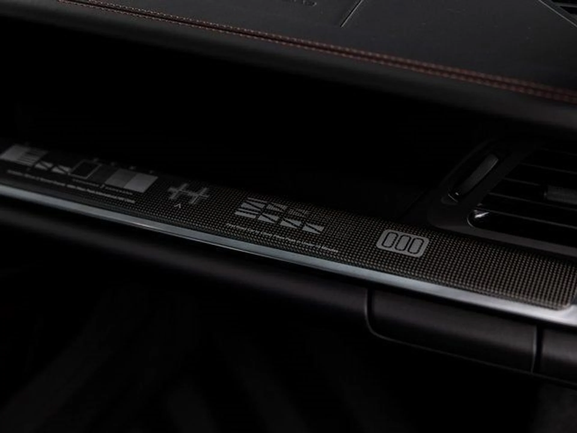 mph037_15843326_38_b2a07cd2e0