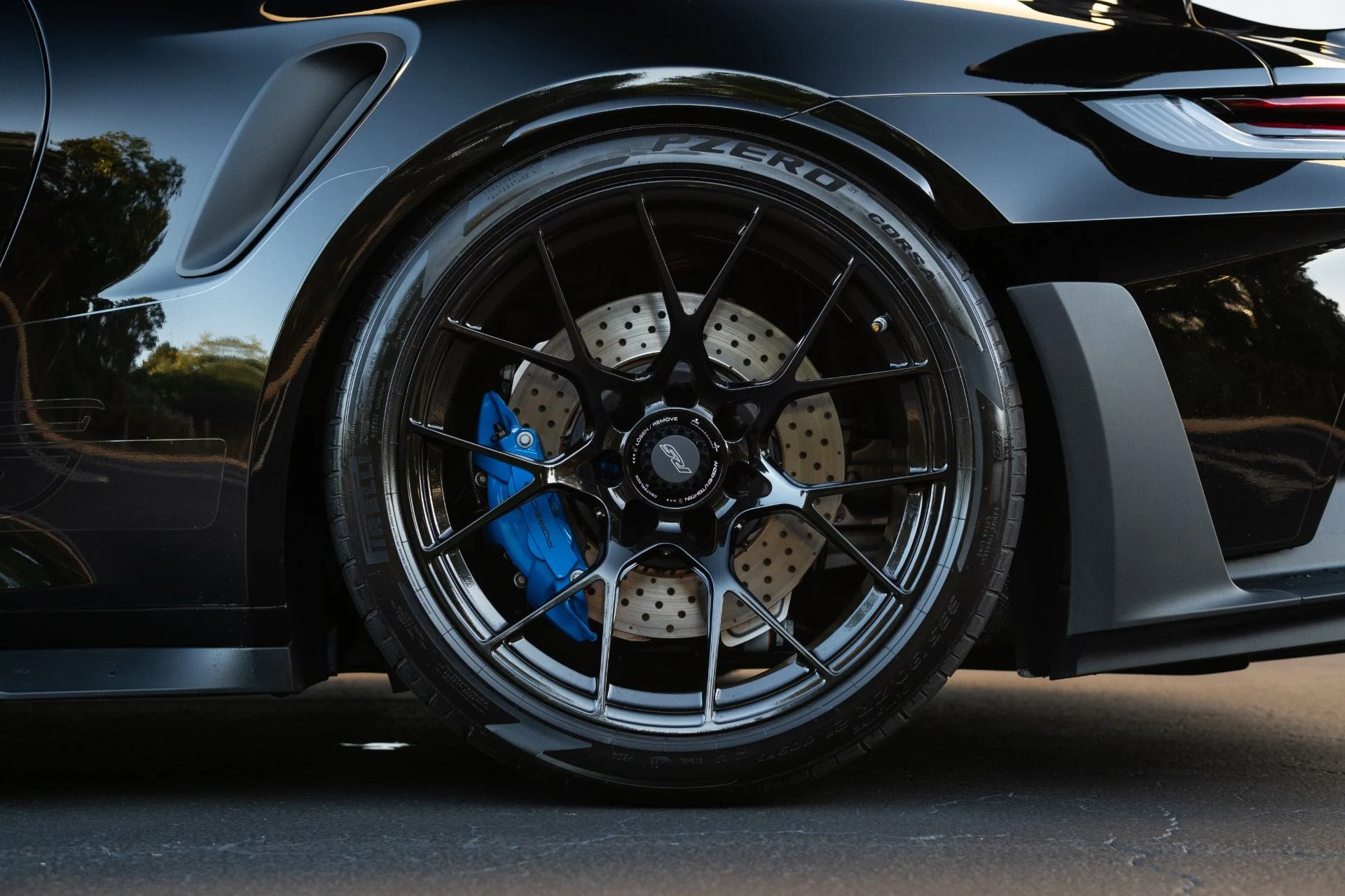 mph037_1587483926_Used_2025_Porsche_911_GT_3_RS_1770101342_569565e78e