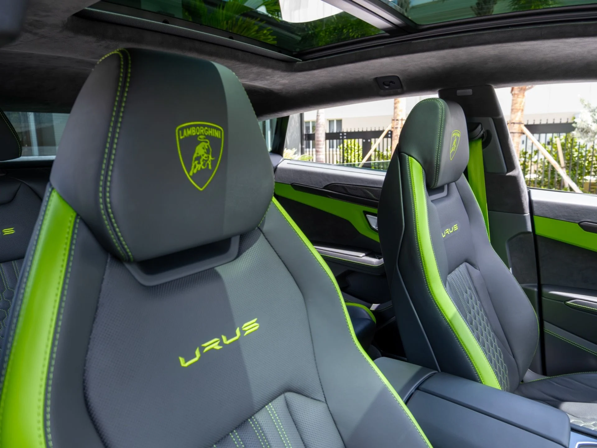 mph037_1597695610_Used_2024_Lamborghini_Urus_S_1775489532_00de87436f