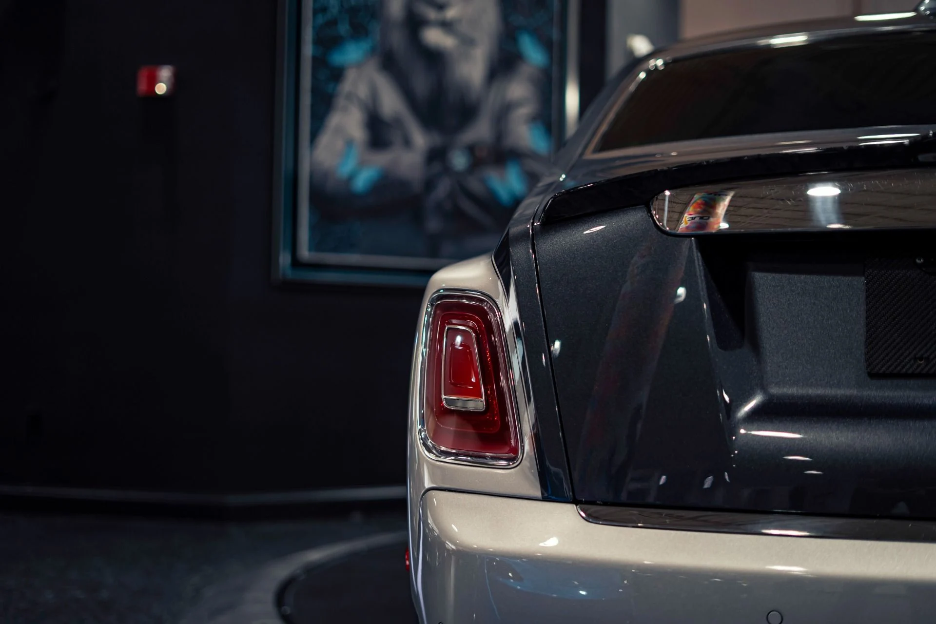 mph037_1624979534_Used_2018_Rolls_Royce_Phantom_Mansory_Edition_1780351781_3f35217027