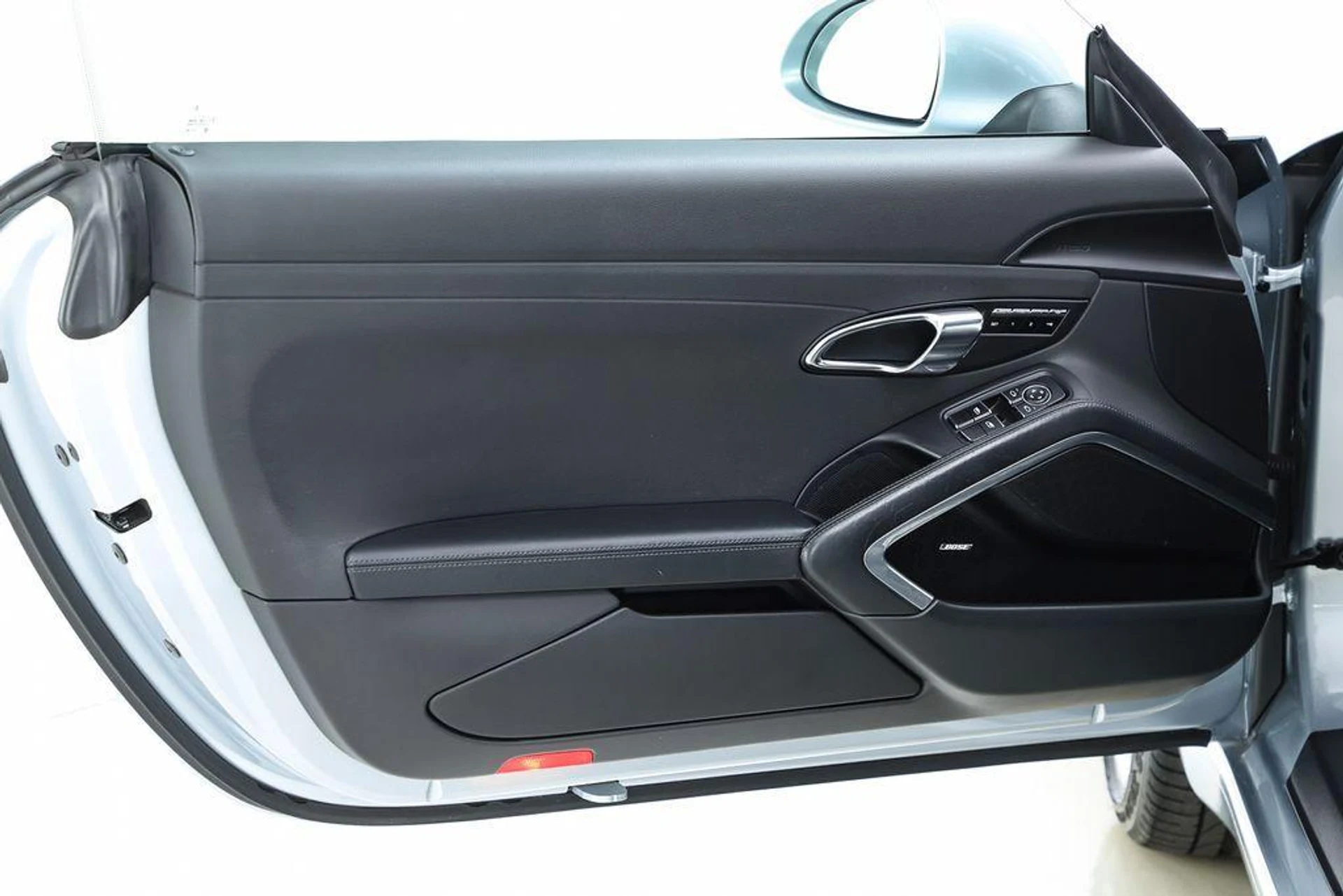 mph037_1643361940_U6_Xn00e3_Zebbxfx_Es_ELC_Irn_Lp_Ig_38db4c81af