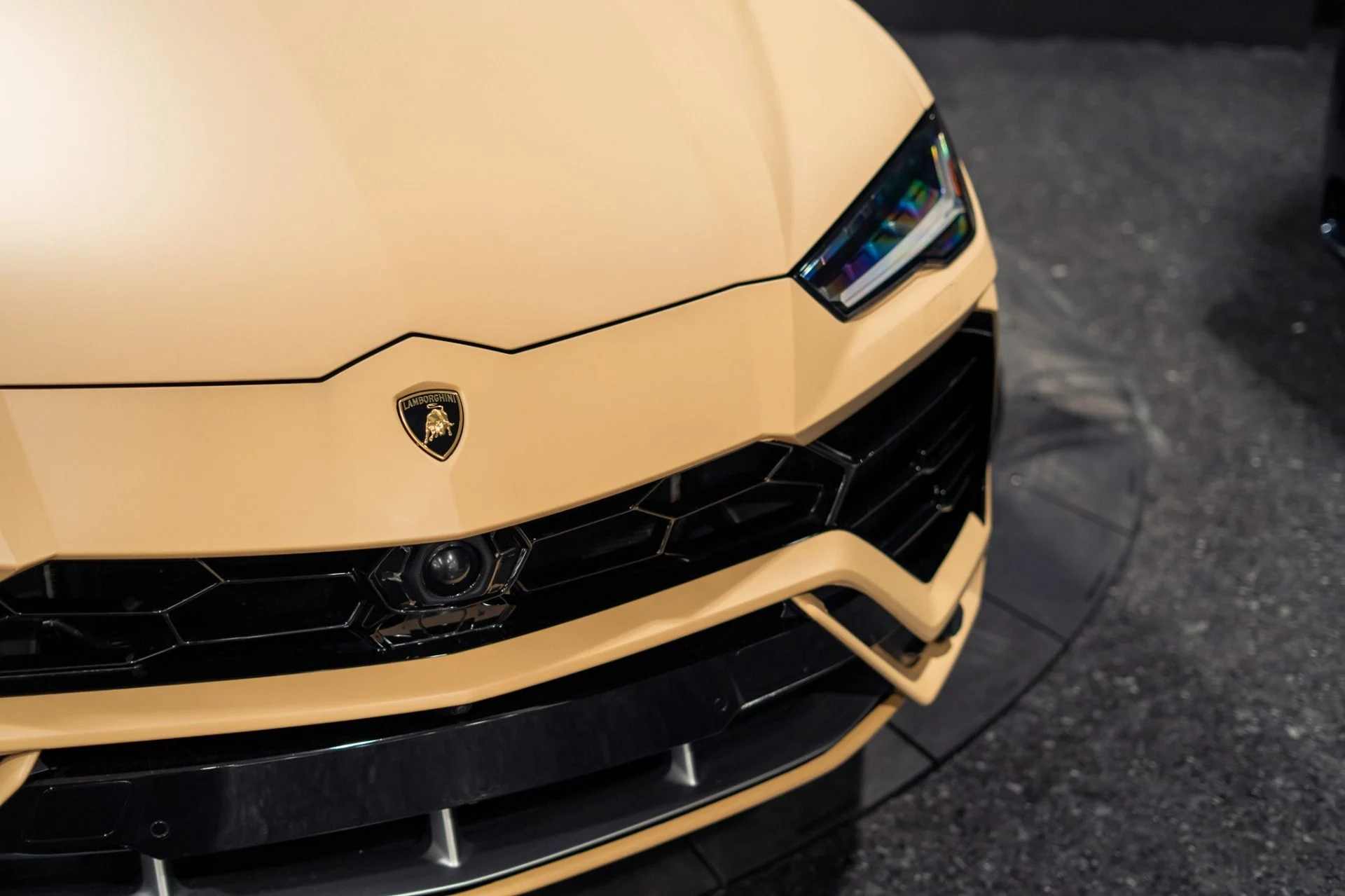 mph037_1665229240_Used_2020_Lamborghini_Urus_1784575479_55d25d21ae
