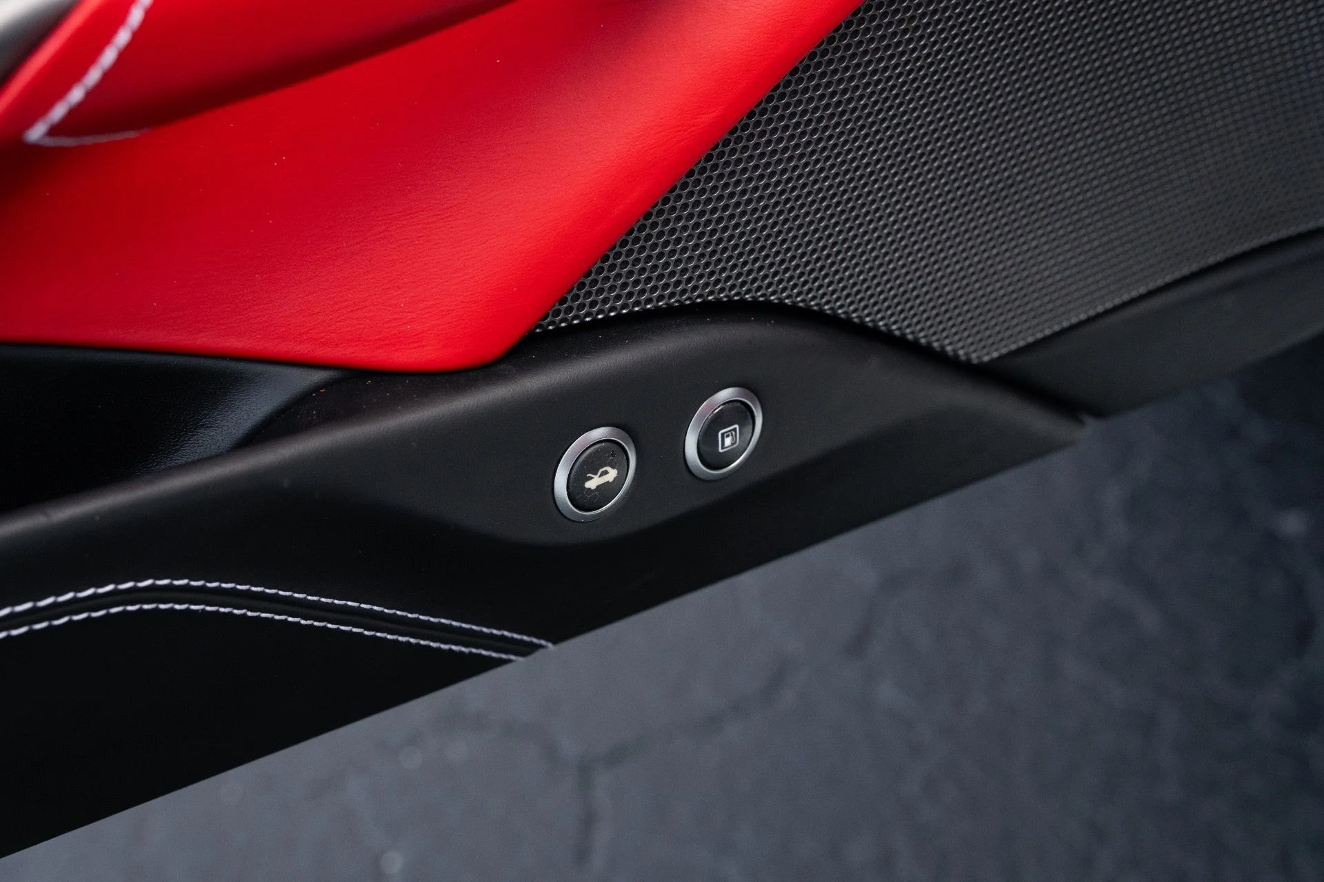 mph037_1672016367_Used_2017_Ferrari_488_GTB_1776194926_0e14482c60