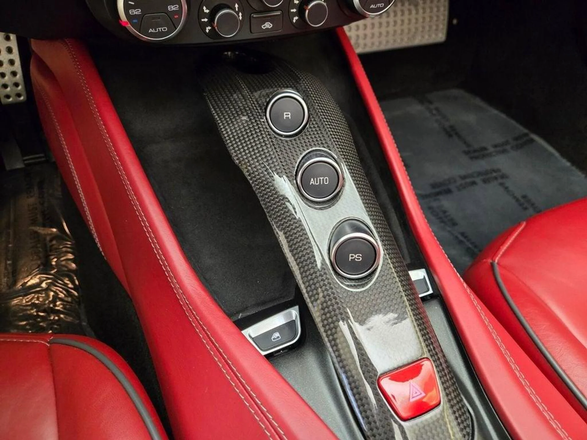 mph037_1689333808_Used_2015_Ferrari_California_T_1776503269_1717e6ca5e