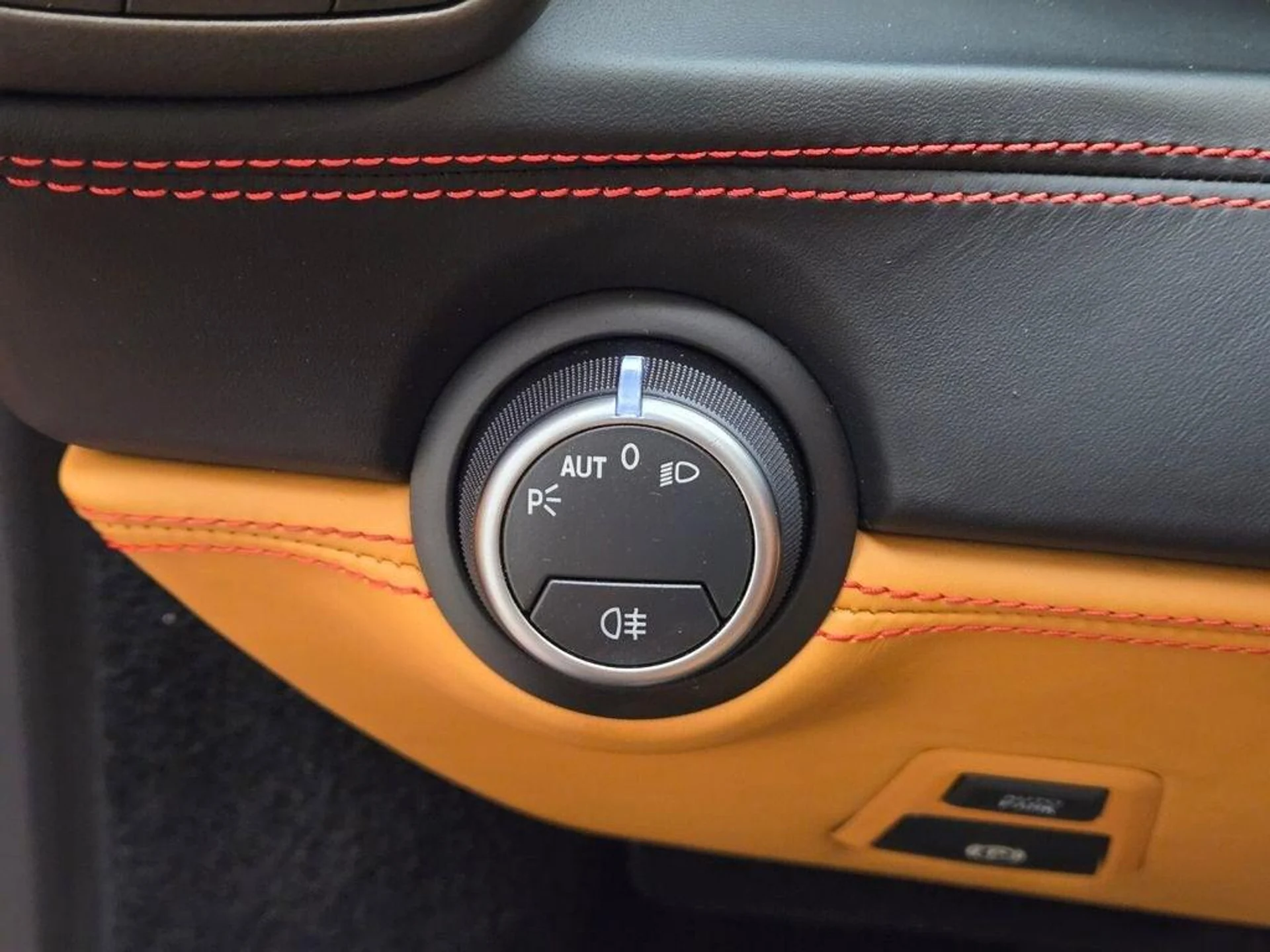 mph037_1694202594_Used_2017_Ferrari_488_Spider_1775638066_1350c2b1e0