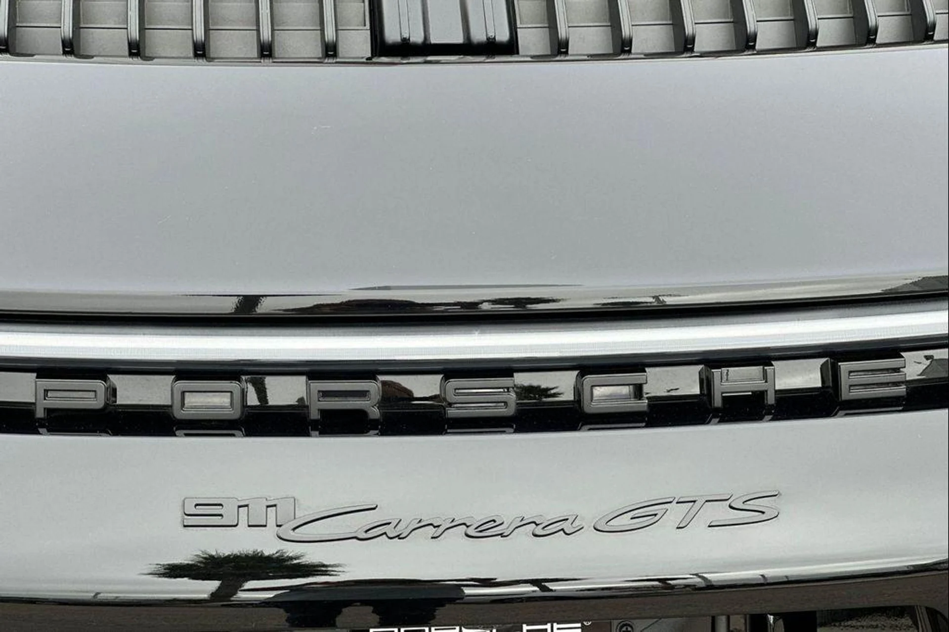 mph037_1694857631_X_3_MD_Seuv_Opld_Ve58fo5y9ryw_TM_a9ef2ec5d2