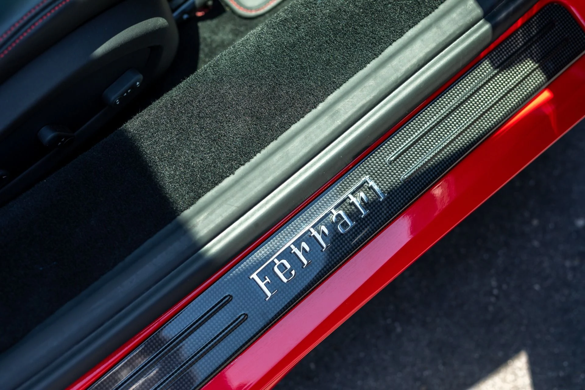 mph037_1699633063_Used_2016_Ferrari_488_GTB_1754854741_4e1150b5c8
