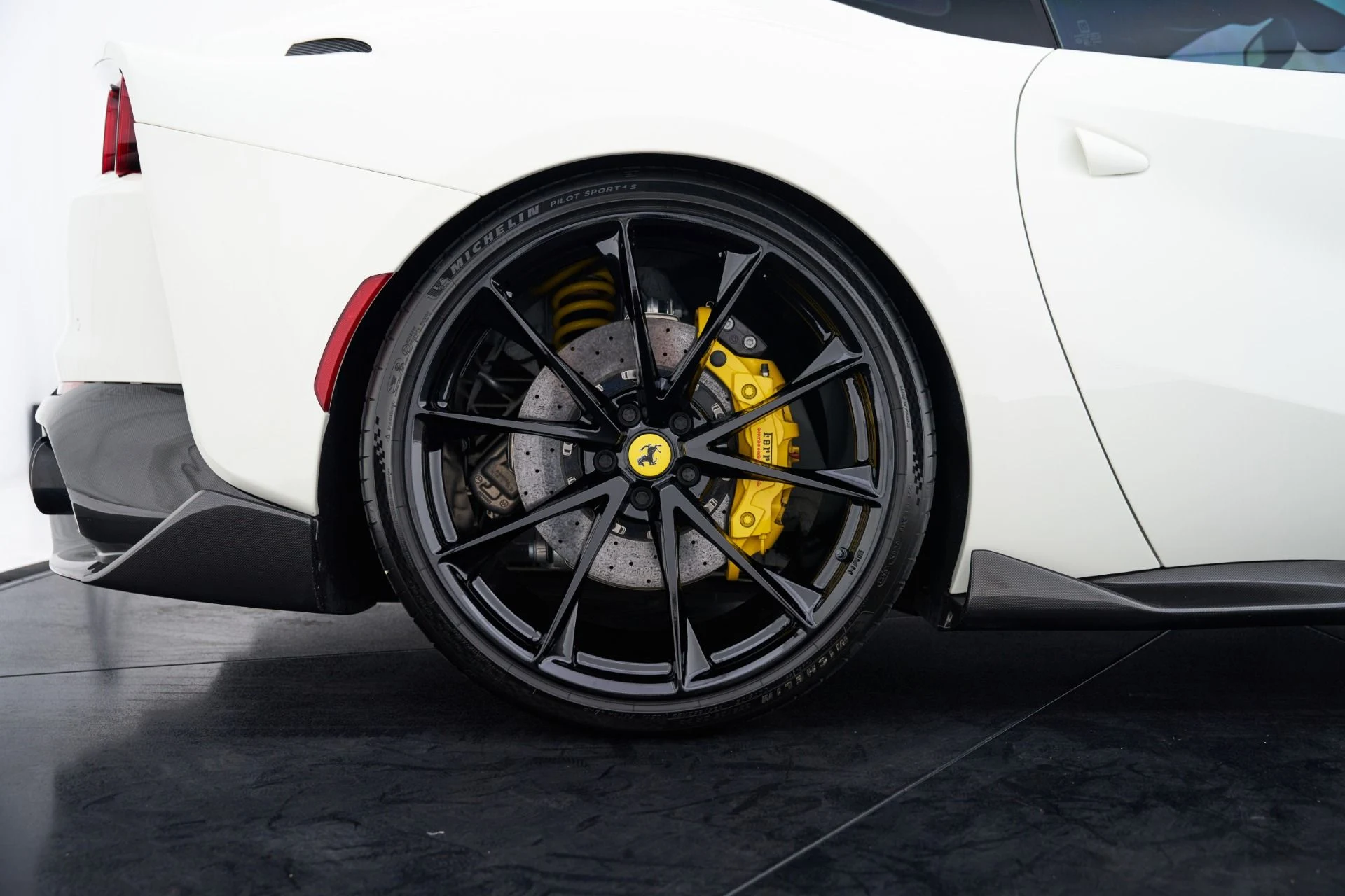 mph037_1719321446_Used_2018_Ferrari_812_Superfast_Base_1793221013_d19693d623