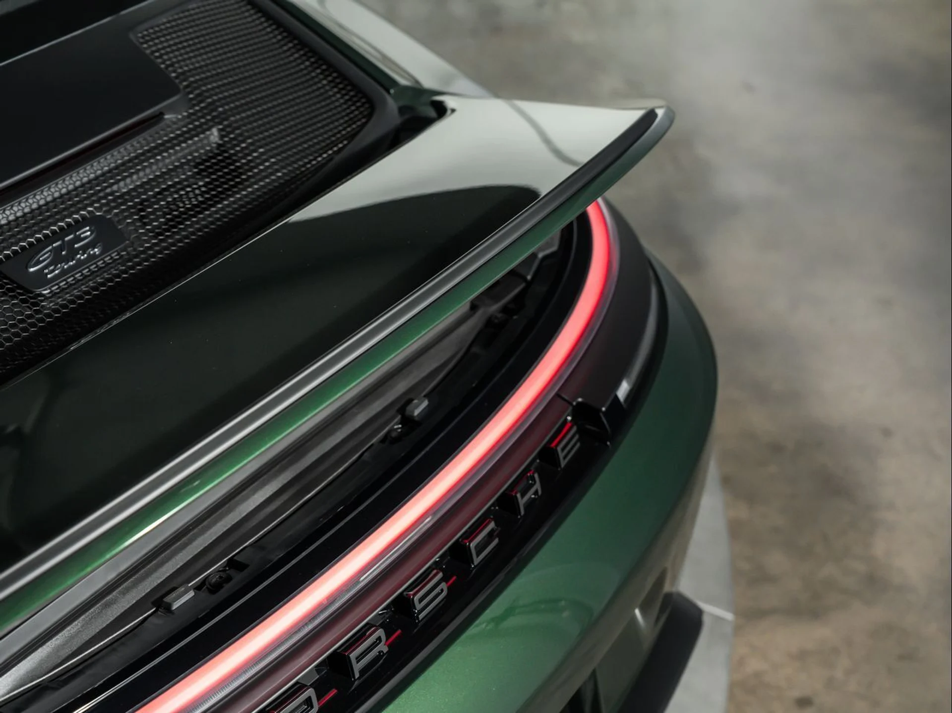 mph037_1724759383_1ce16633ffbaad472dcc0d2700dd23d4_5b94edffda