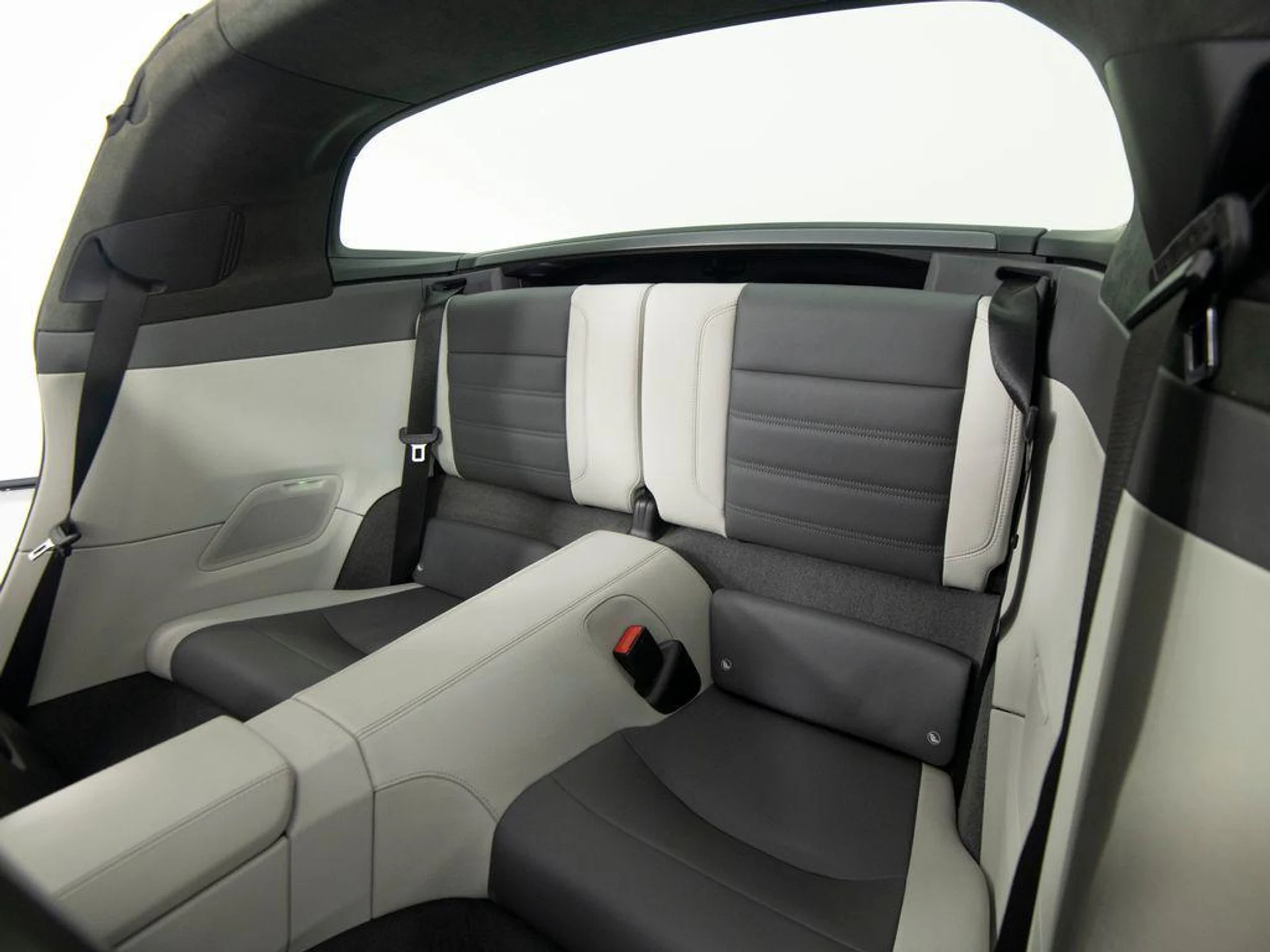 mph037_1725192687_g6_T_b1_R38t_J4j_B_Py_Pup_T6_Akms_Ys_7b5aa68e53