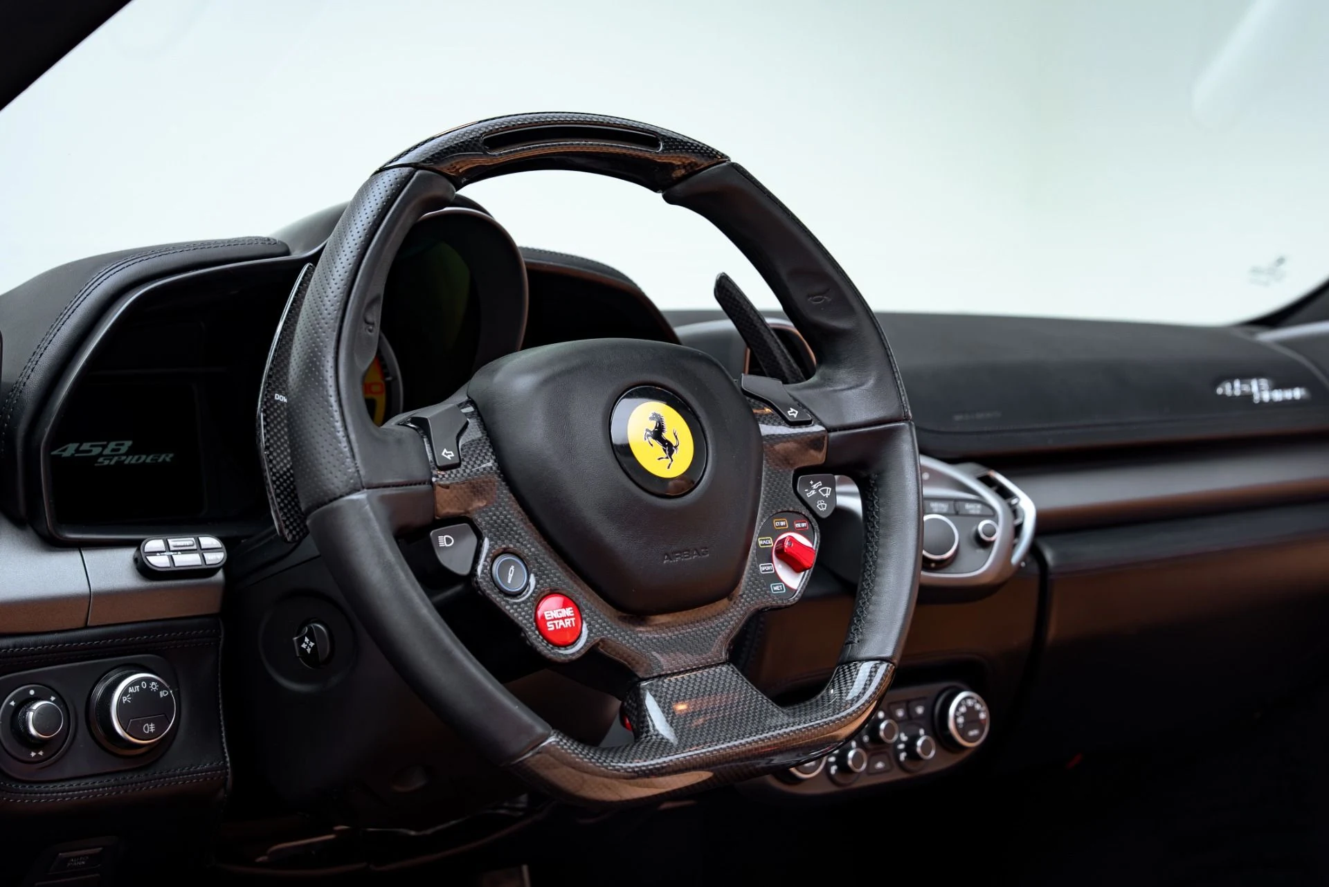 mph037_1735173139_Used_2014_Ferrari_458_Spider_1778539625_2219b9c0e9