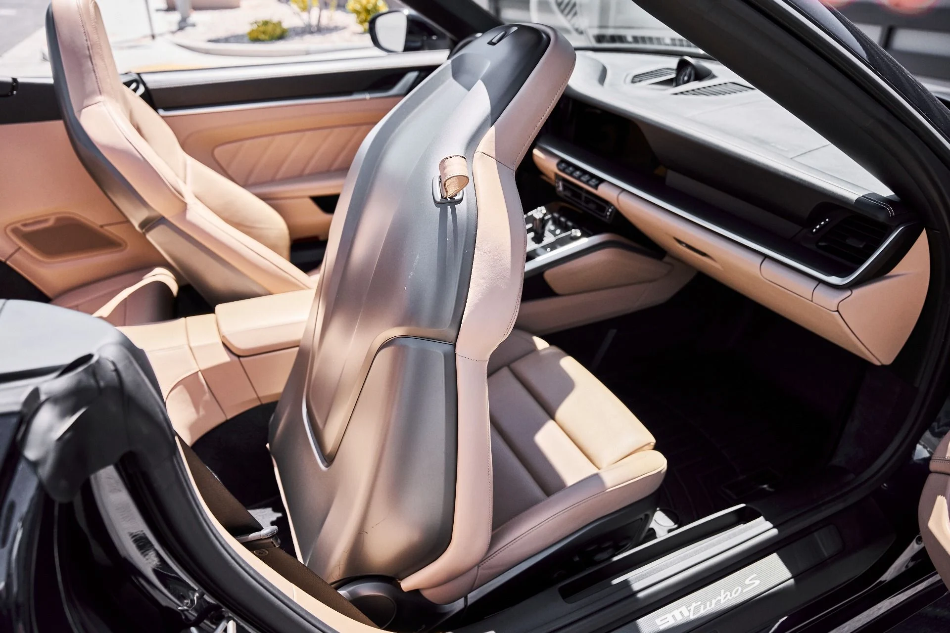 mph037_1742353188_Used_2021_Porsche_911_Turbo_S_1780084598_d23fcfb82d