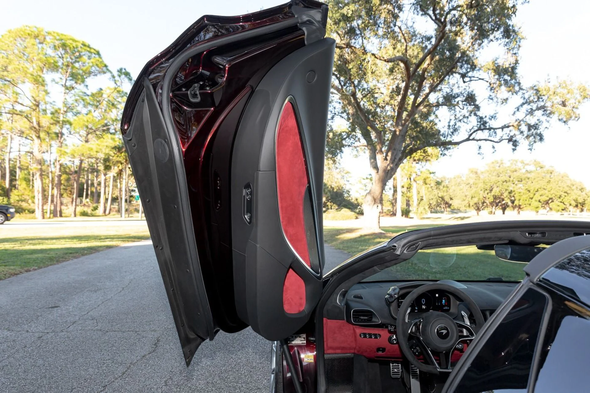 mph037_1756324355_New_2025_Mc_Laren_Artura_Spider_Performance_ba626e9285