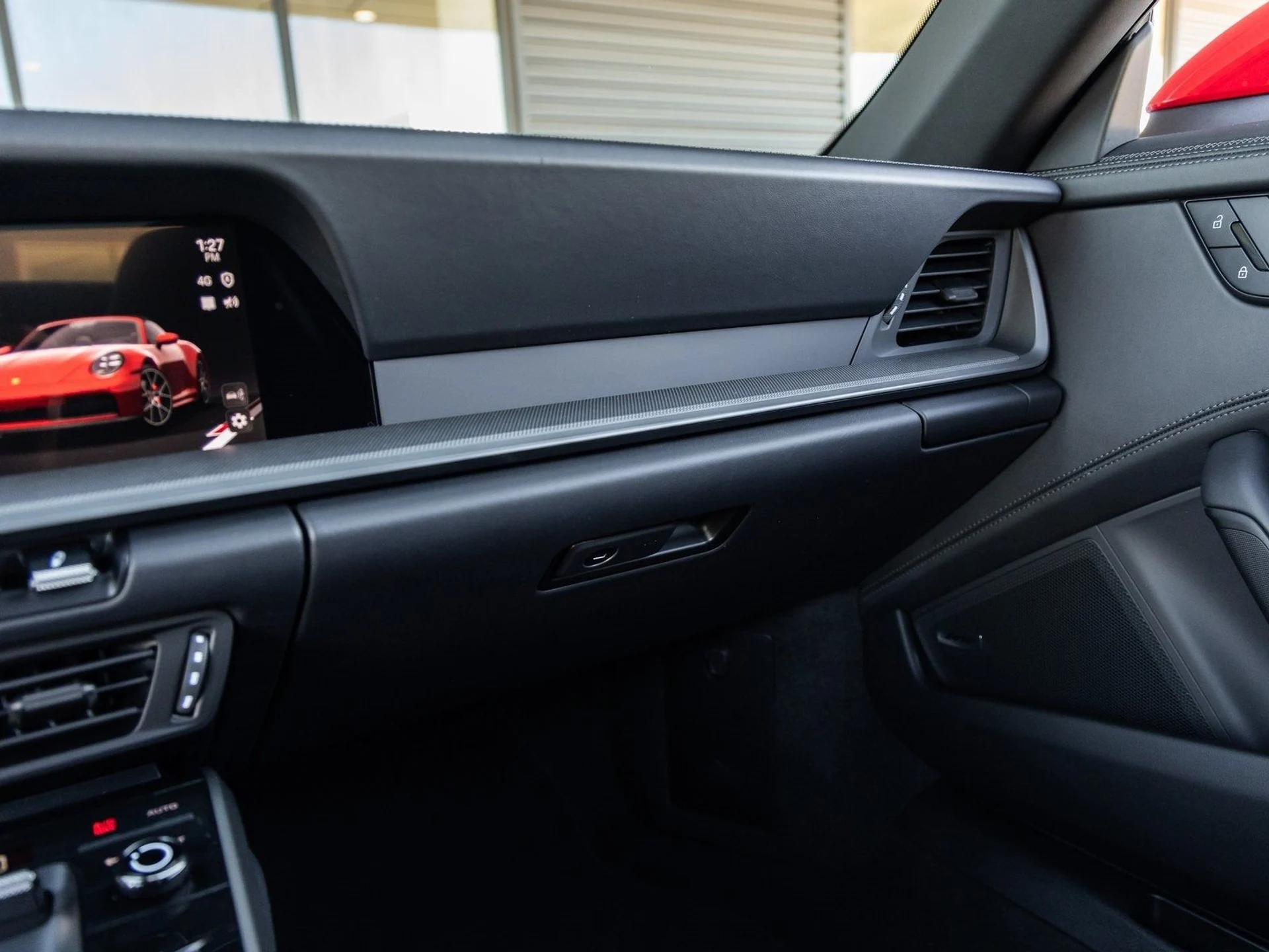 mph037_1767367711_38_11372abded