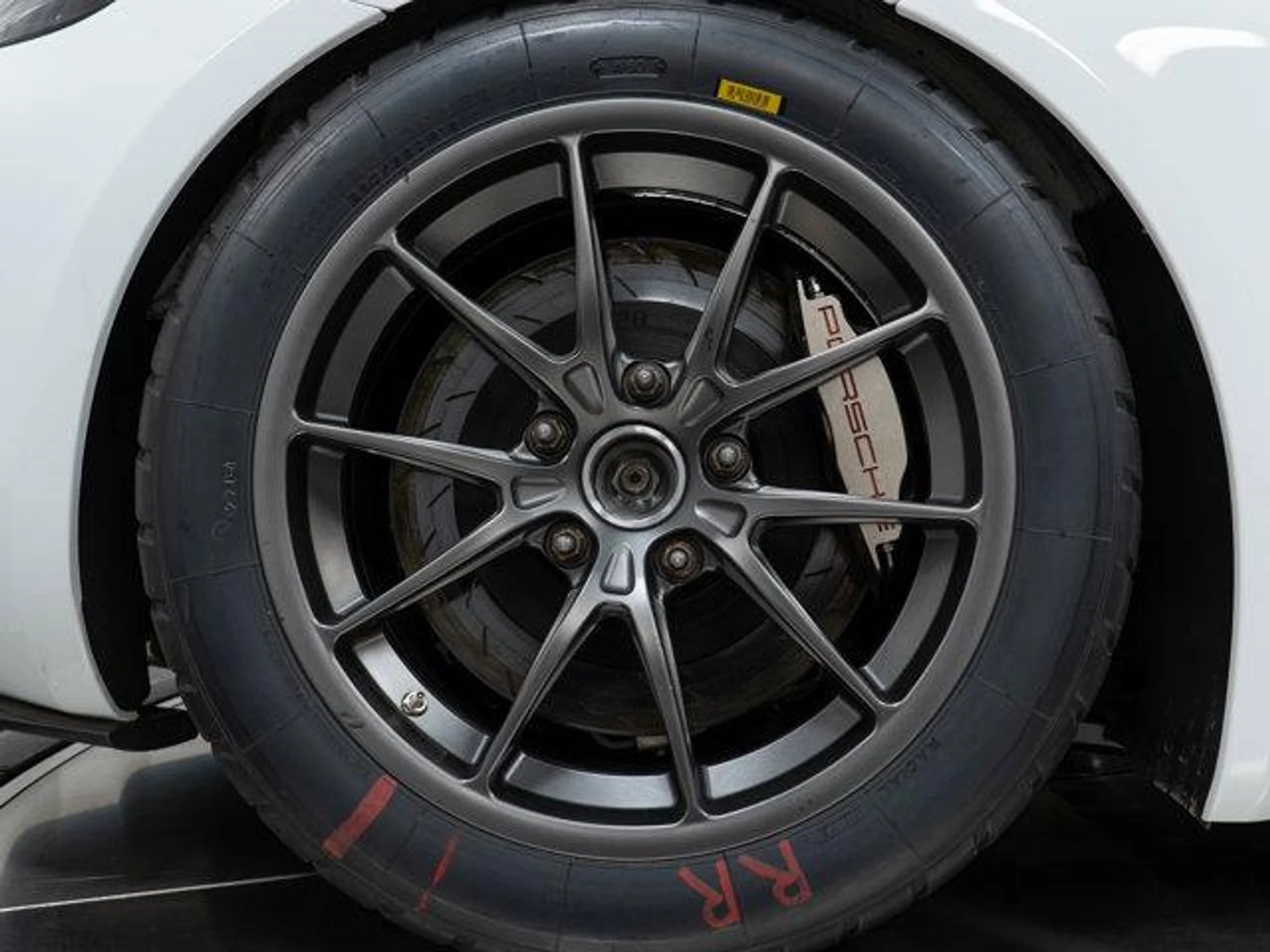 mph037_1775817719_39c3n_8_A_Ey_T1_Z_Izvz_Hsbfh_KJ_Bc_958368d9b7