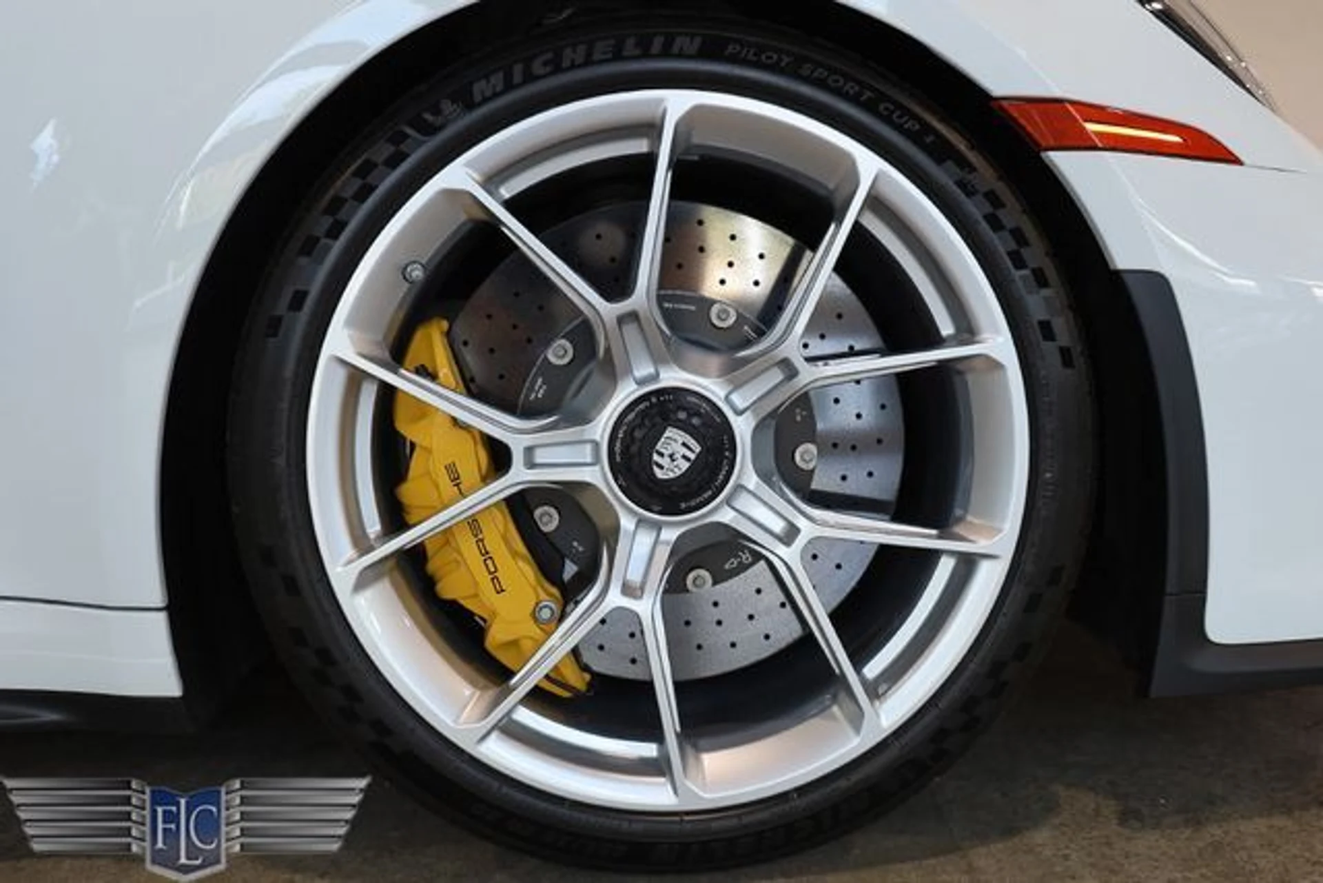 mph037_1778585839_used_2024_porsche_911_gt3coupewtouringpackage_9689_23060491_42_640_f5d4d6a879