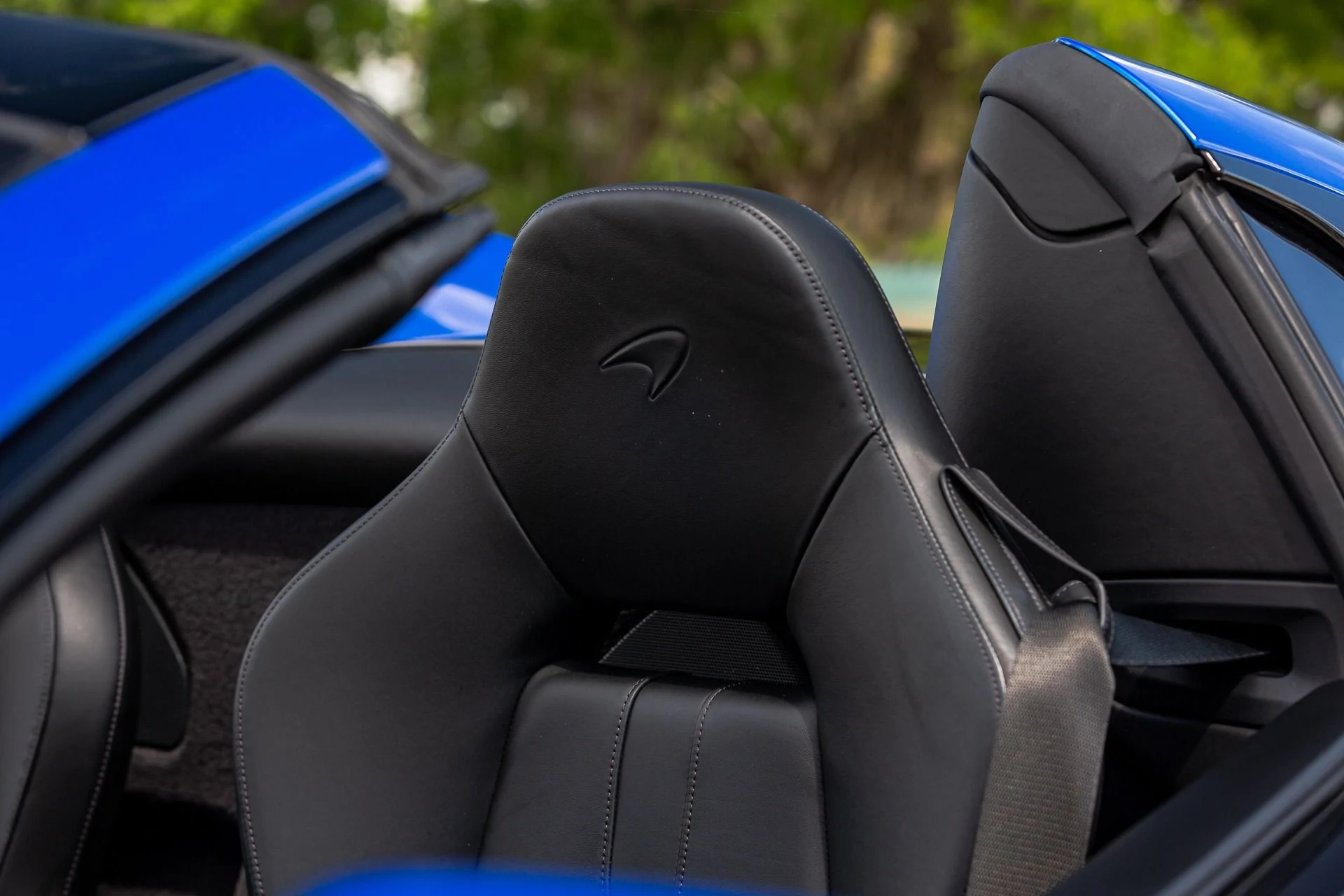 mph037_1782056001_14_p38_l_c09bc59ef7