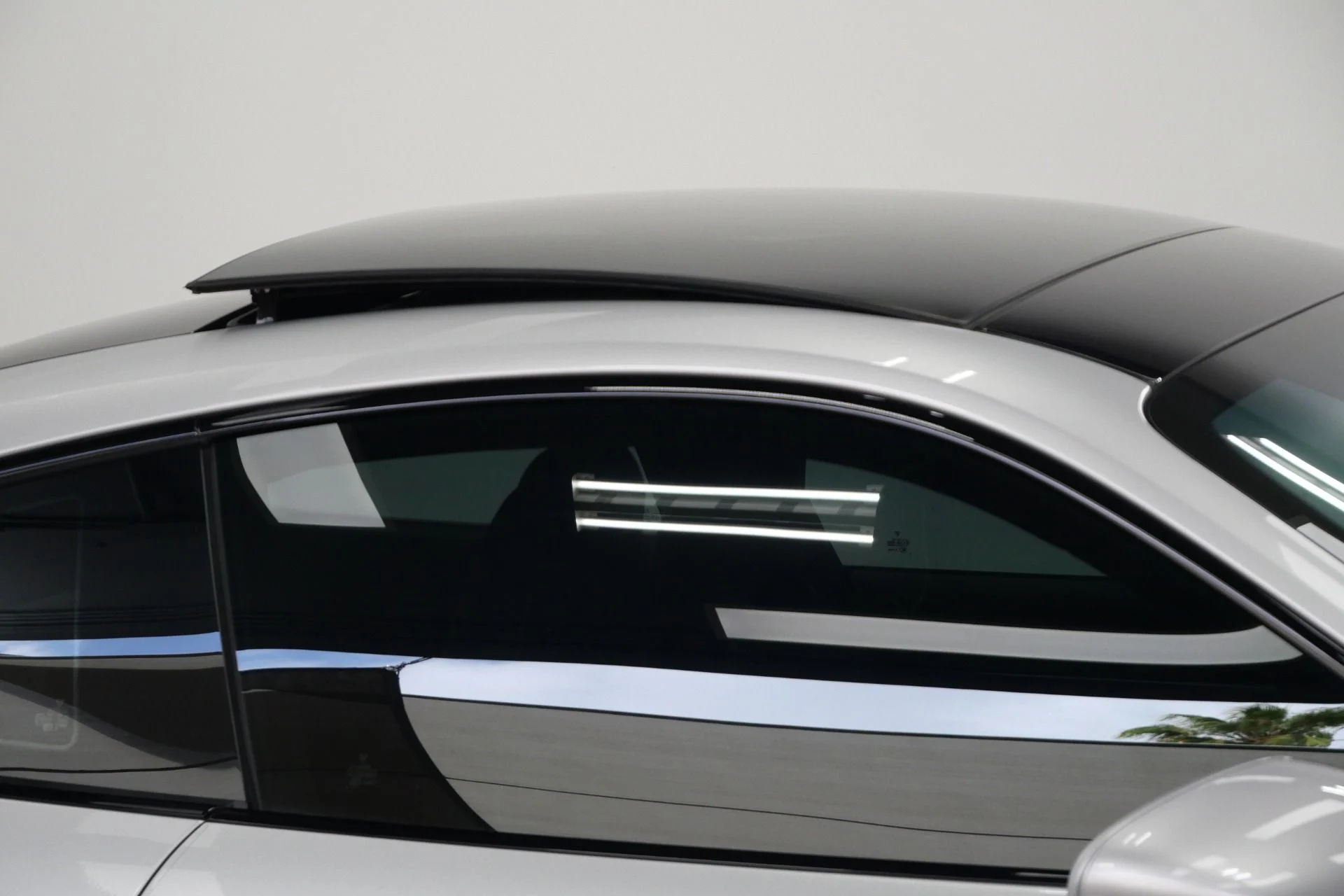 mph037_1785085290_Used_2025_Porsche_911_Carrera_S_Sport_Design_Package_18_Way_Seats_Carrera_Classic_Wheels_1775922258_314c3e2929