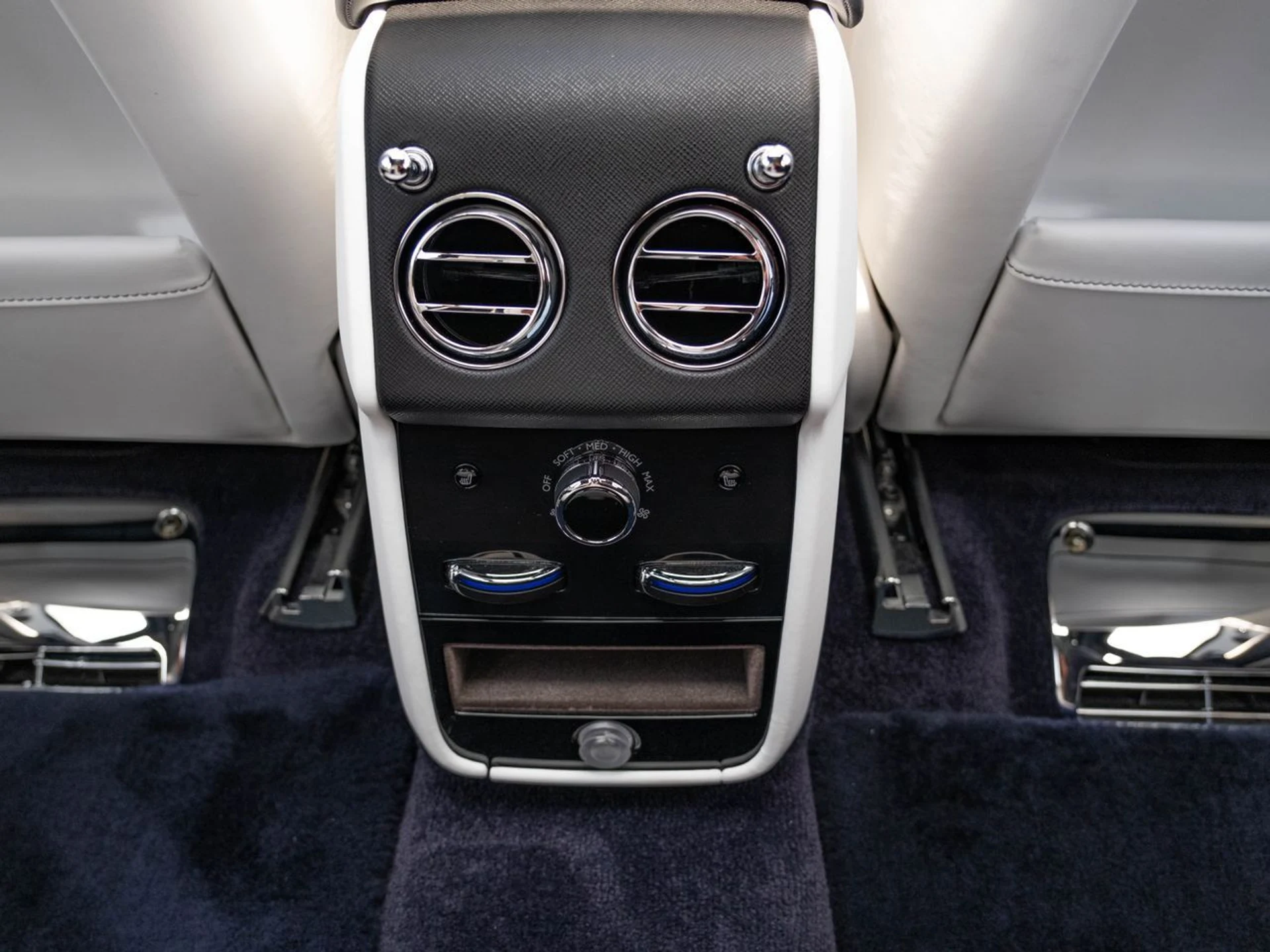 mph037_1788620378_0fed64eb465c18f1c54ac74919029296x_71355f8023