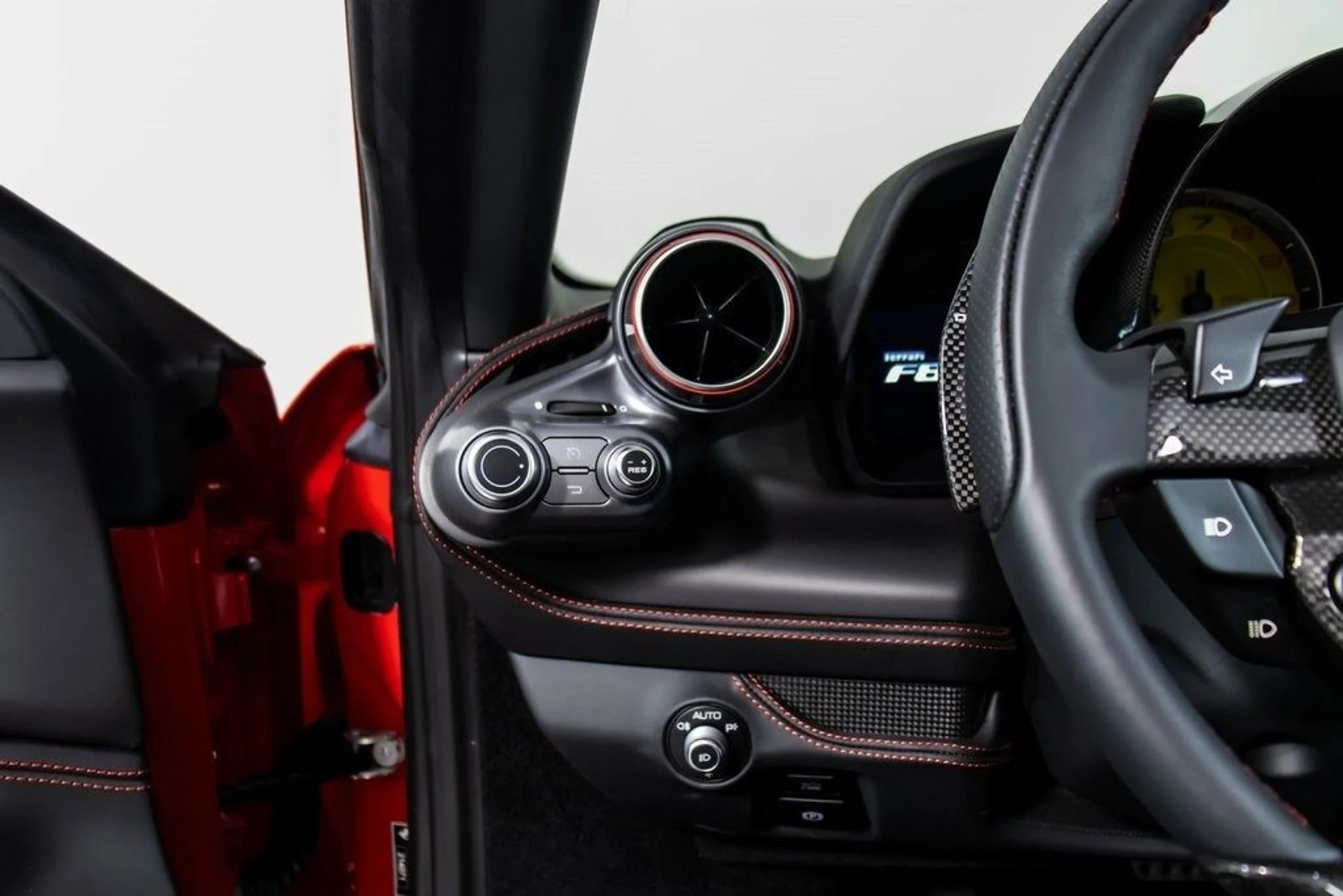 mph037_1804006546_dd89399eb0b9841ca10cf724b1a19e37x_50df3fdc63