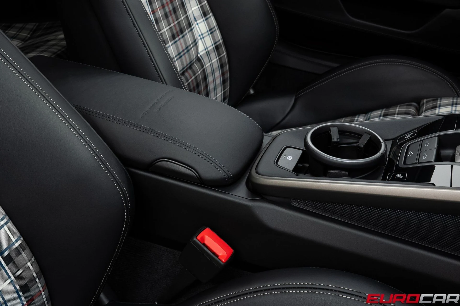 mph037_1806372920_image_38_ffcfe54030