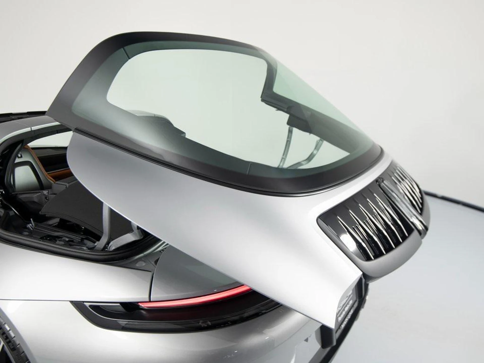 mph037_1833015285_6_PIQ_3e_0_L5_LV_Scdcv_p4_Z_Vdo_83a56865ee