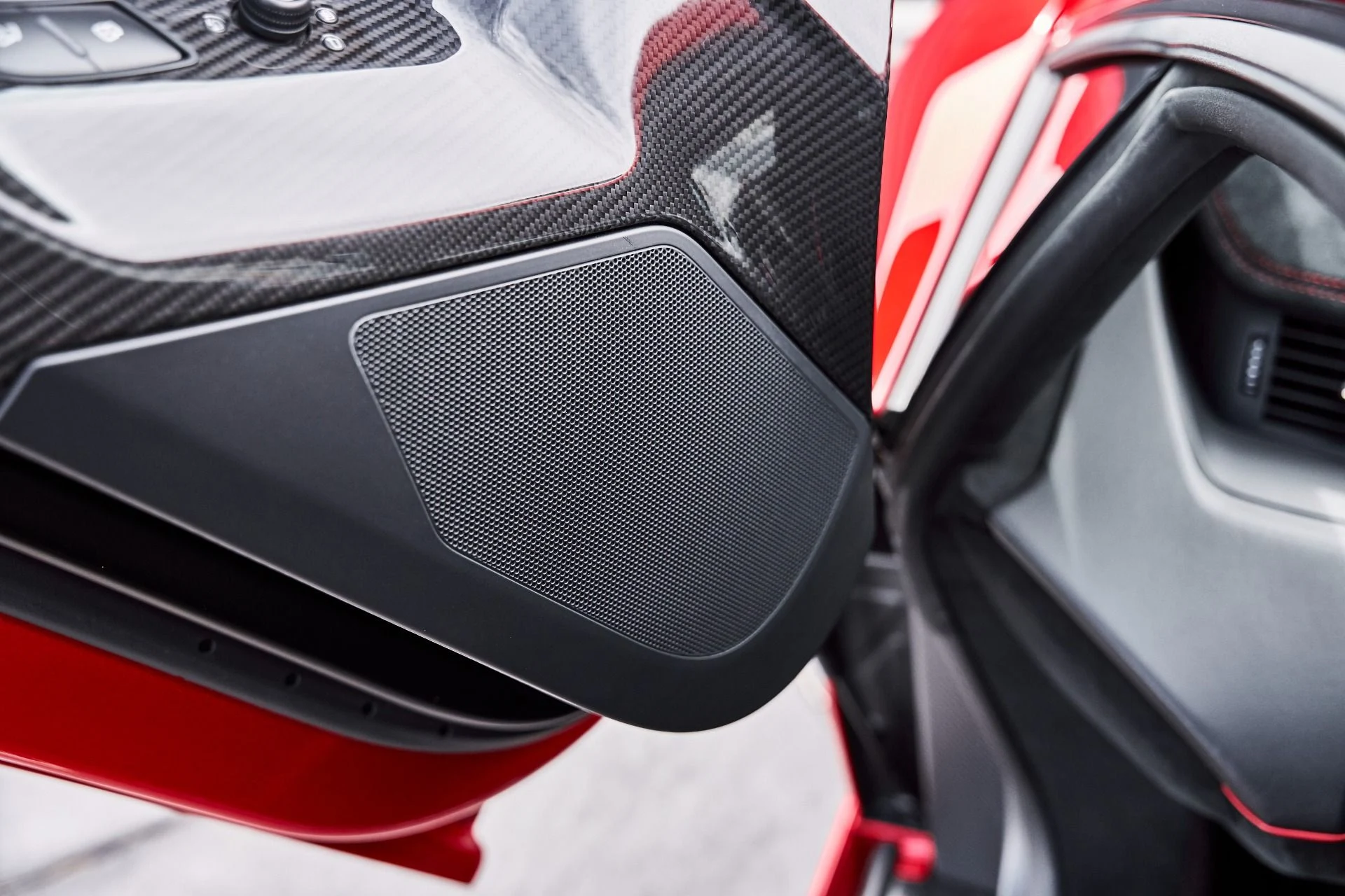 mph037_1840229734_Used_2016_Lamborghini_Aventador_LP_750_4_Super_Veloce_1778088416_5b0d4cb05c