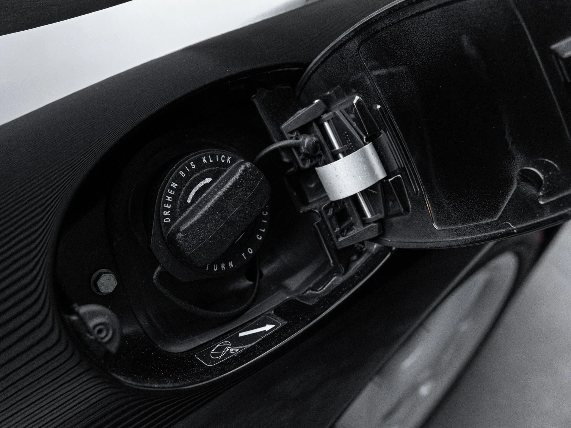 mph037_1845566115_38_8f8b0357b7