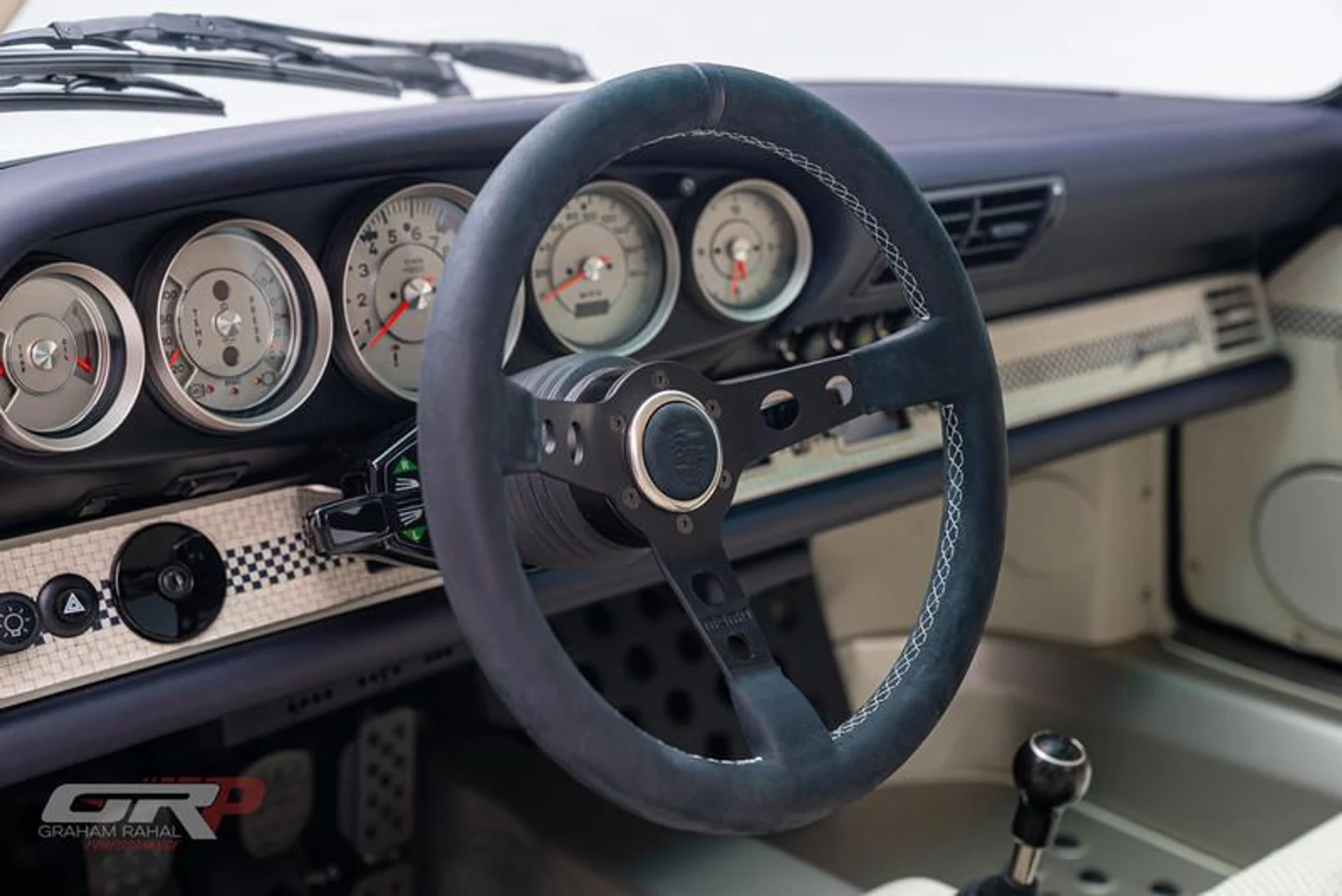 mph037_1861295226_6_C1_E2_EC_8_20_BF_4_D89_9045_4_CE_8277_C1504_231d169957