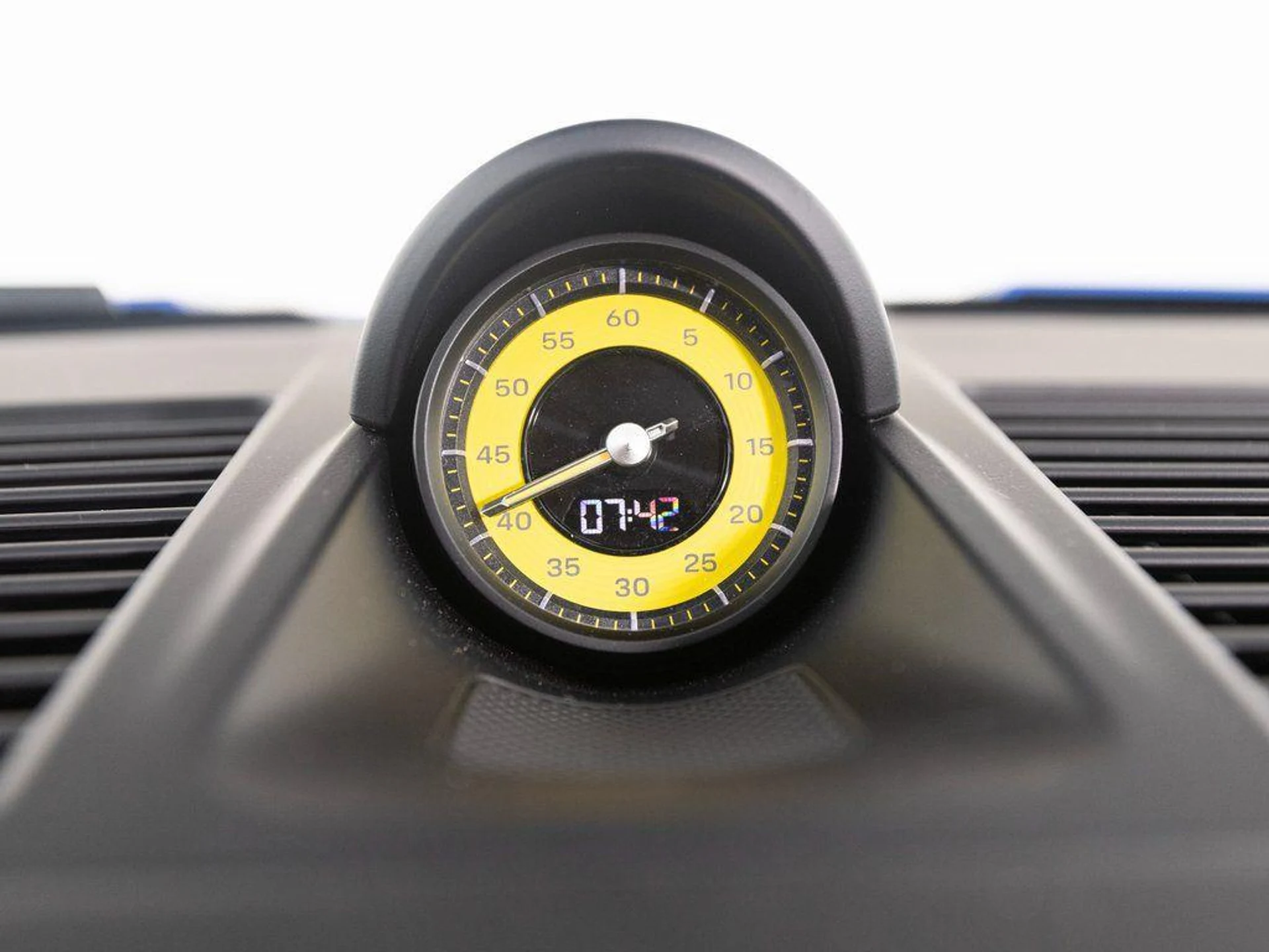 mph037_1865131265_k5ai_LQMJ_Vc_V_m_Efcb_Z47_W_Ov_Uts_365beeba65