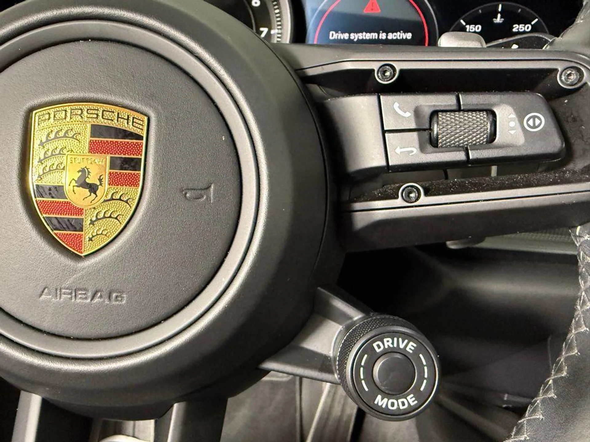 mph037_187967348_I_Qn_Qur1_Ky_WO_Kb0_T7d_R_Gn_B07_Y_3642836d17