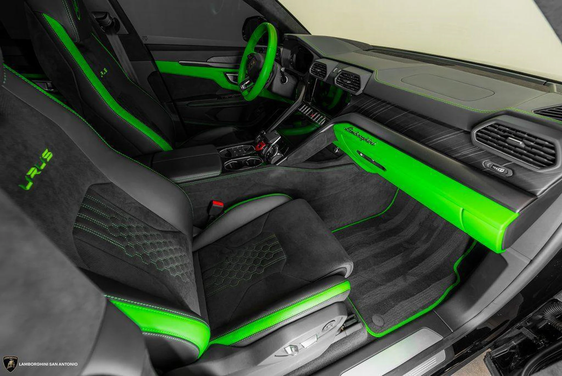 mph037_1882401874_g_Y_Ktxv_M9t_Lft_ry_U_Qf_Wl_EI_Pjg_MY_e05a7a8719