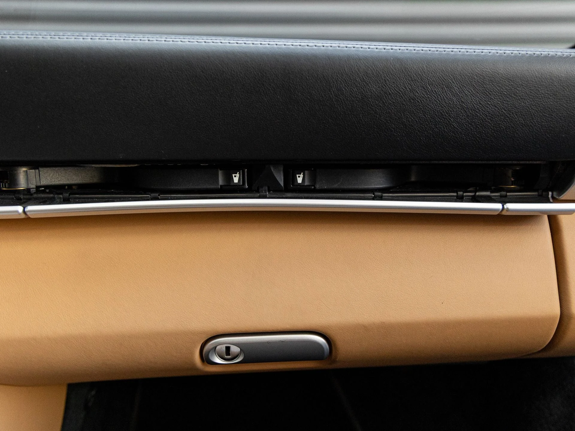 mph037_1885154297_38_8844d5644d