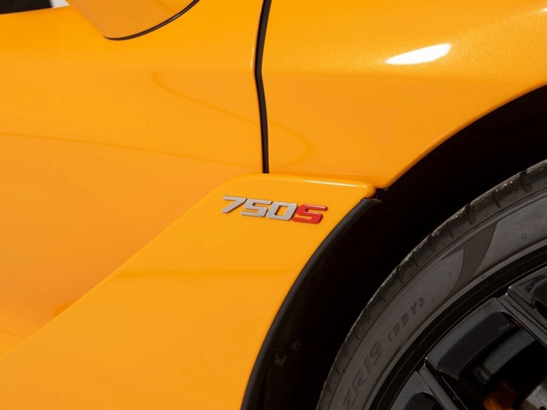 mph037_18894188_83bd72106cf1b1e18b297fbce147365ax_2a9bcb0fc7