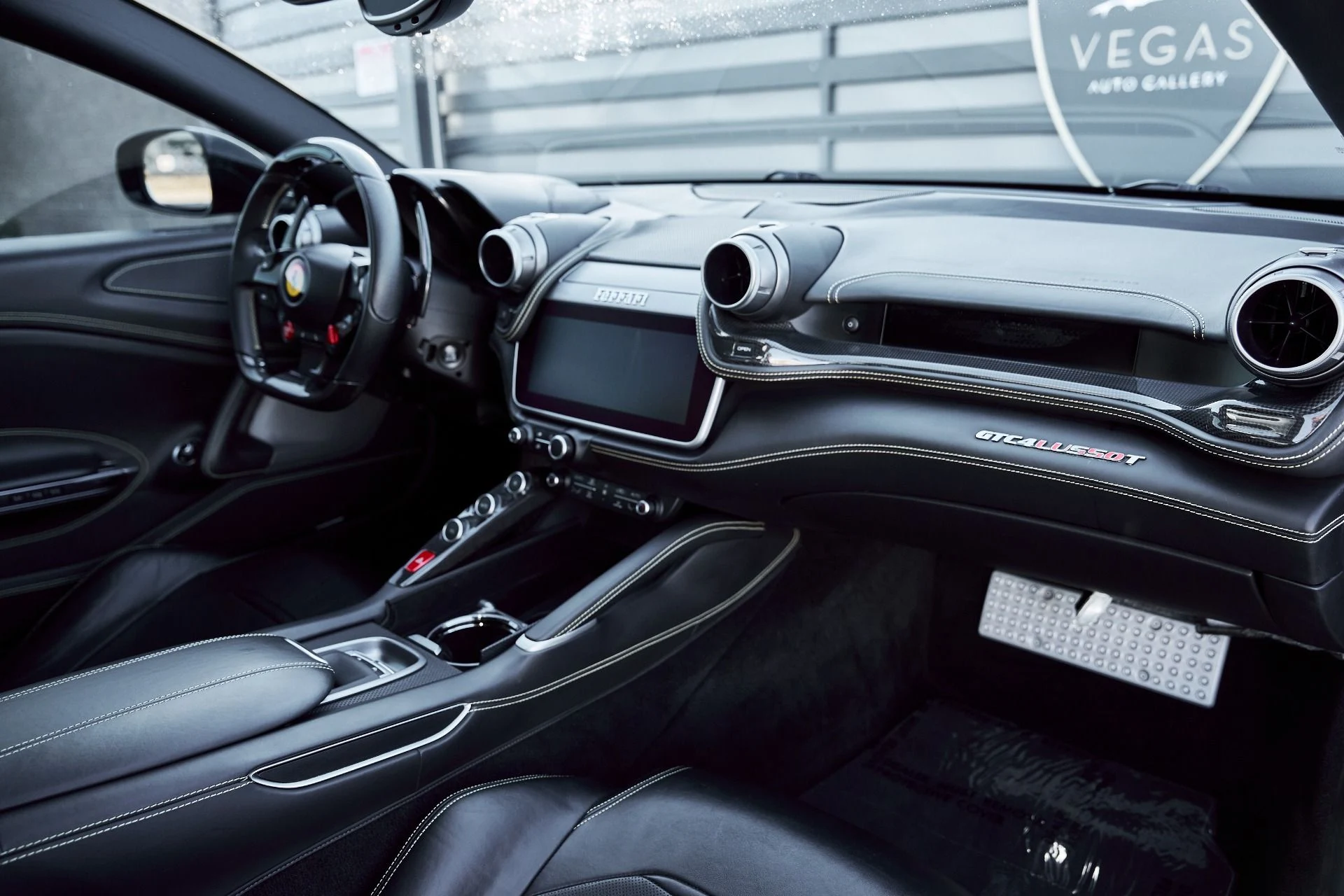 mph037_1891077179_Used_2018_Ferrari_GTC_4_Lusso_T_1770509593_8b6ae801ef