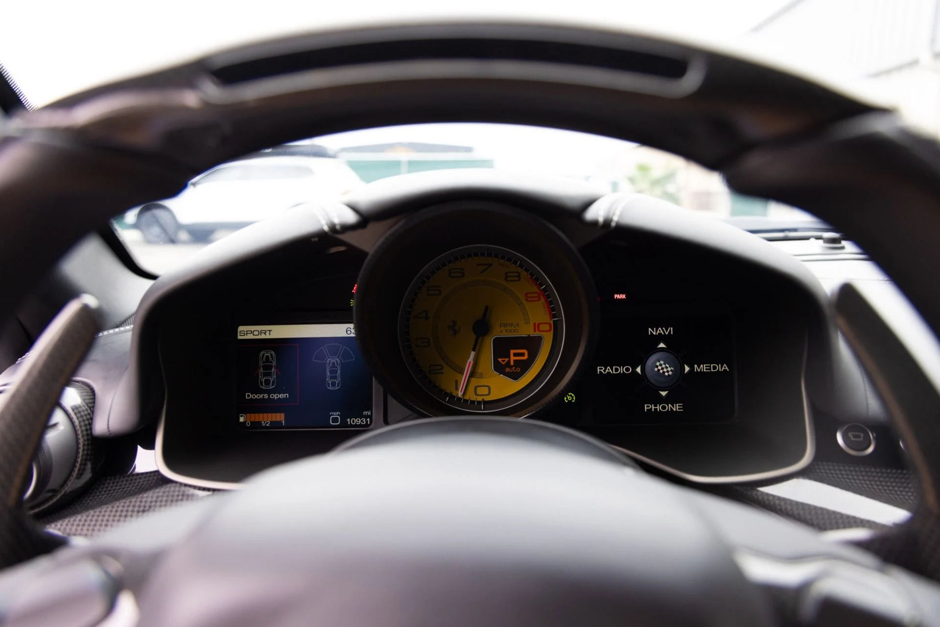 mph037_1891965459_Used_2014_Ferrari_F12berlinetta_1761682379_dab65d3348