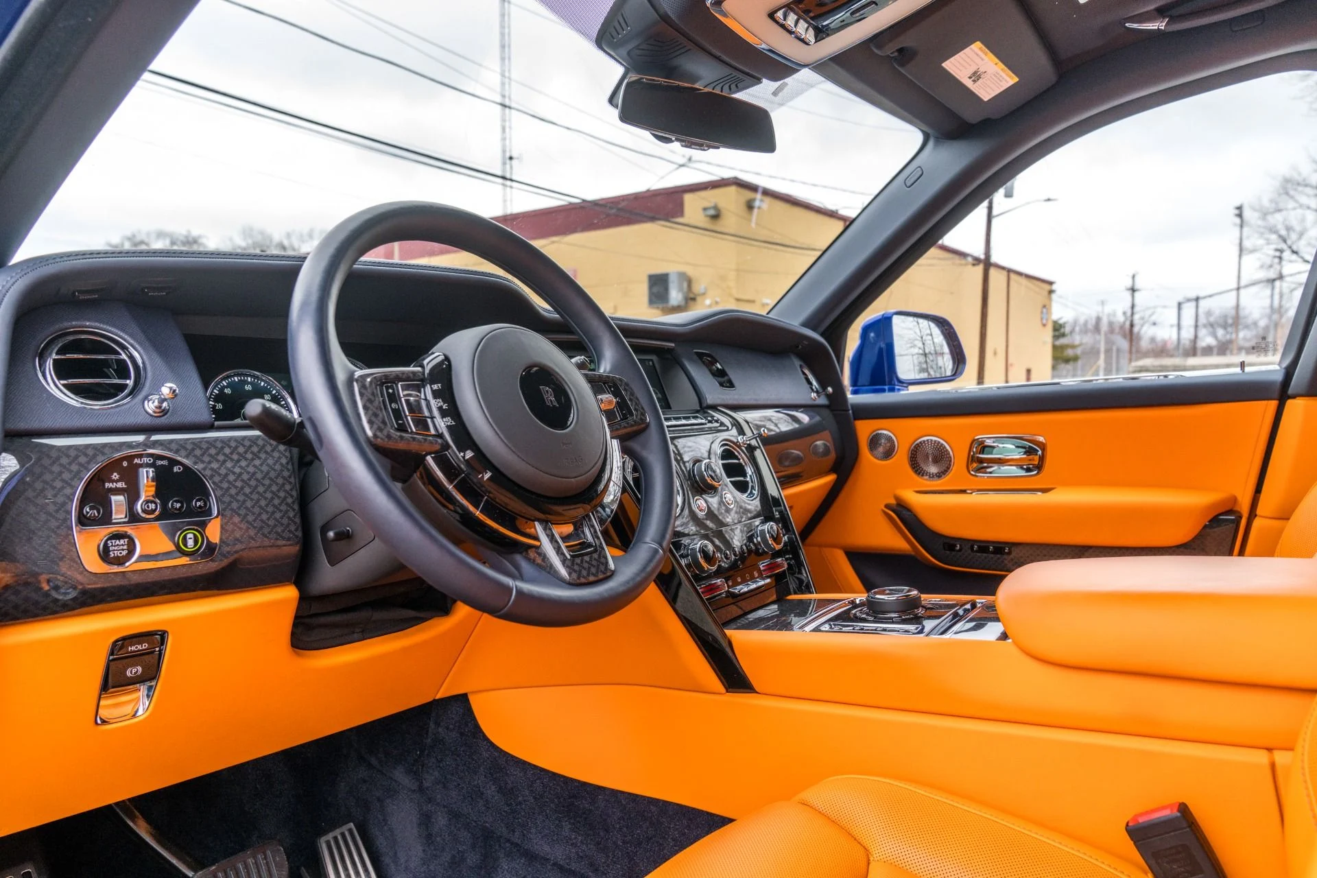 mph037_1896423459_Used_2023_Rolls_Royce_Black_Badge_Cullinan_1772494436_cbe9153316