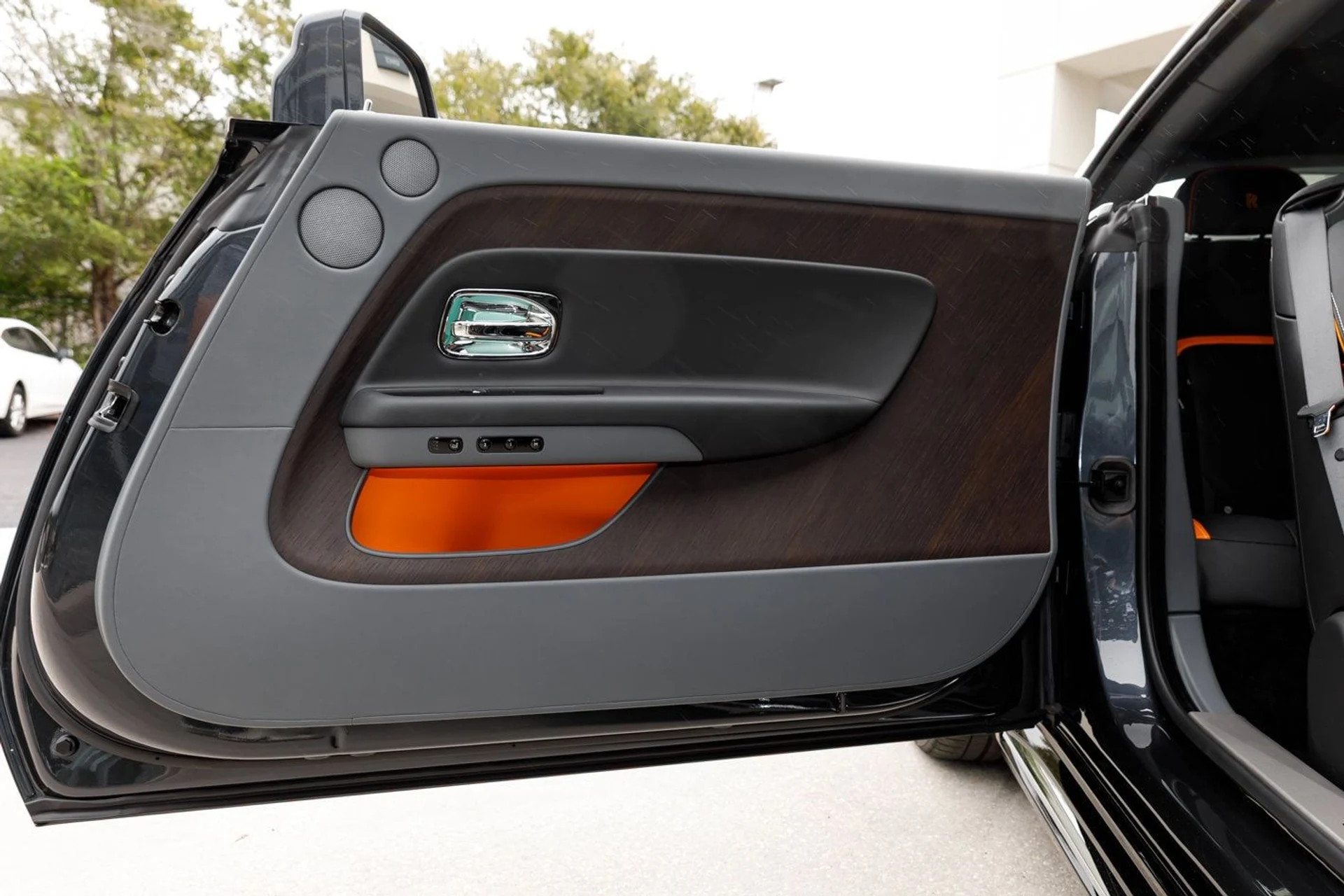 mph037_1903515041_d85976866a36367b475962992423729ax_5499baddd1